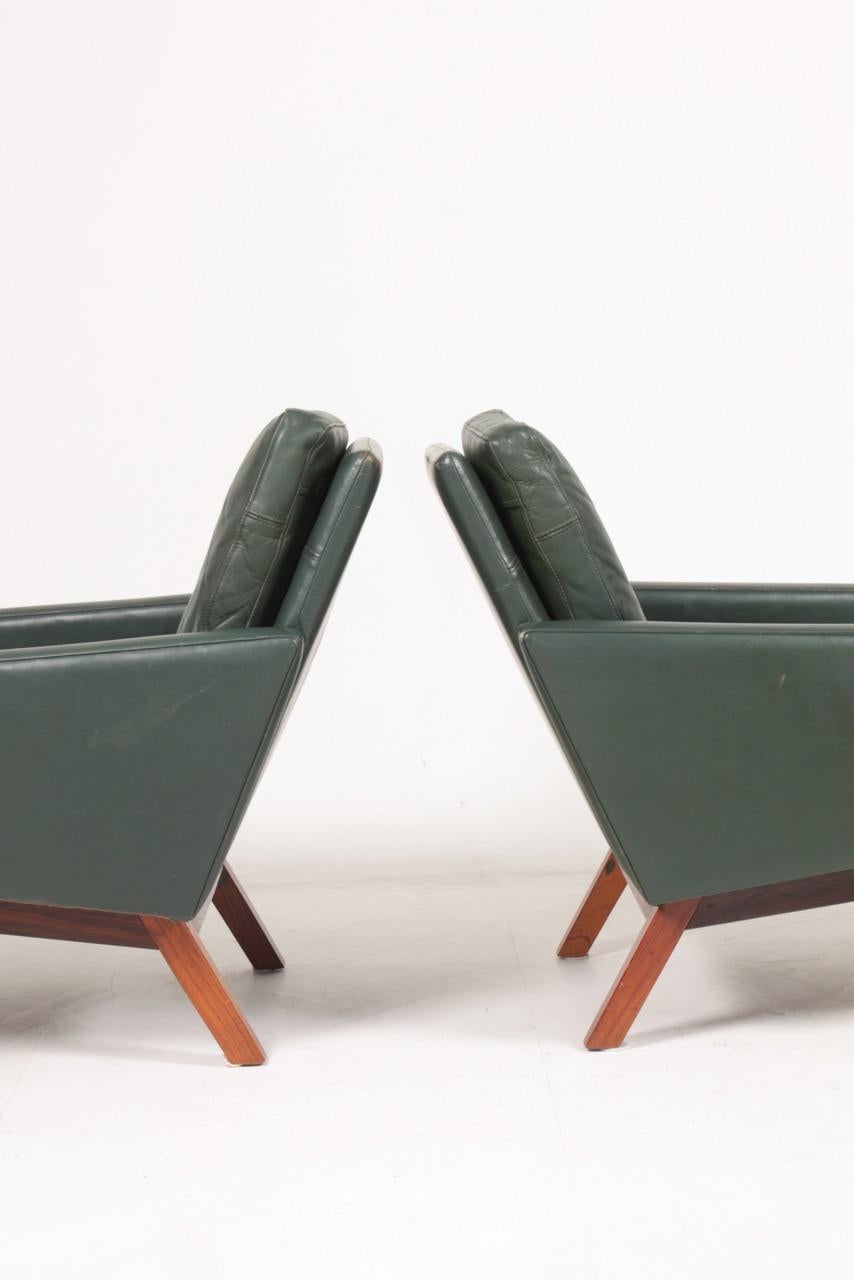 Pair of Danish Midcentury Lounge Chairs in Patinated Leather, 1960s 1