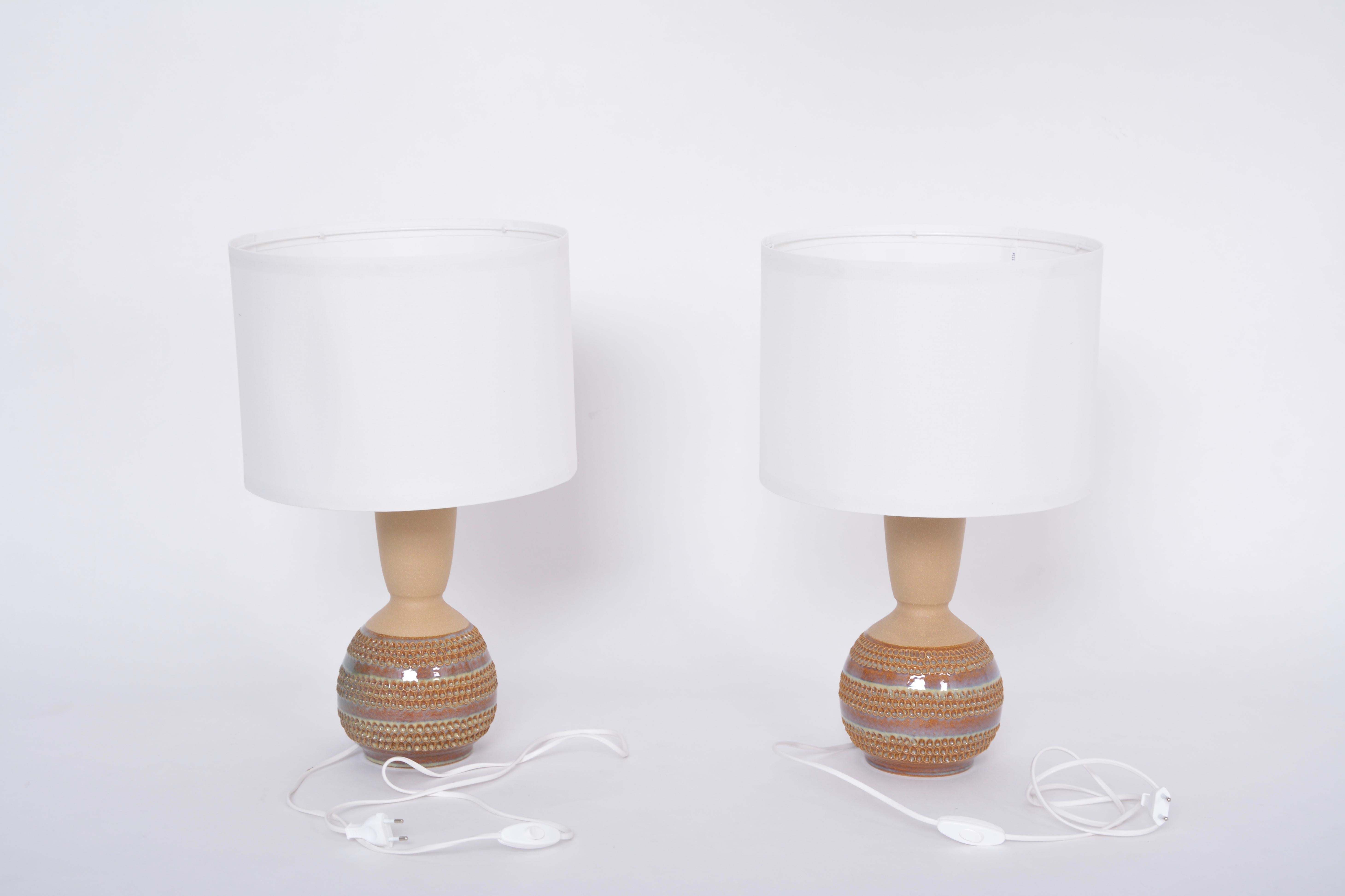 Pair of Danish Mid-Century Modern Ceramic Table Lamps Model 3038 by Soholm For Sale 6