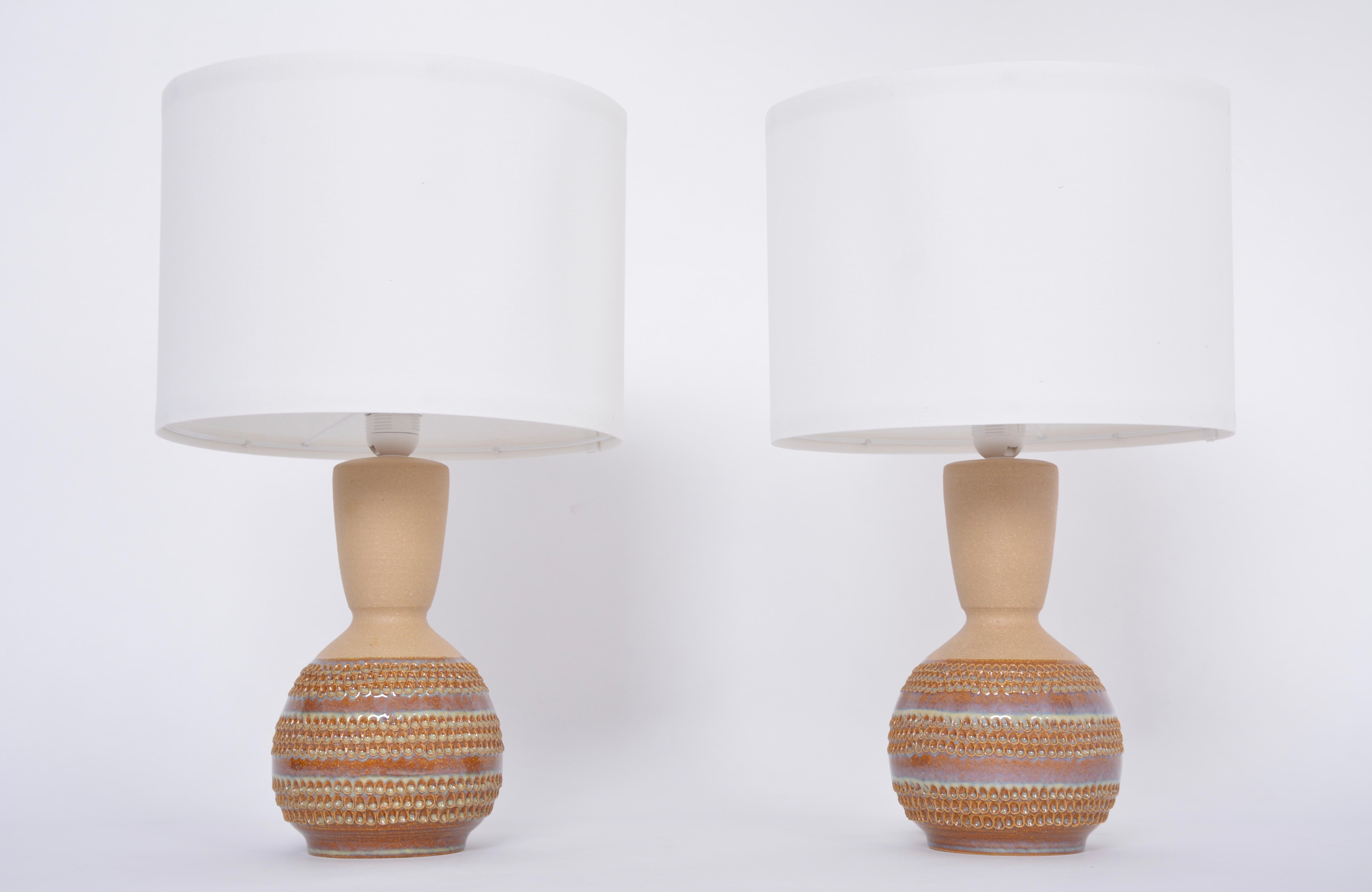 Pair of Danish Mid-Century Modern Ceramic Table Lamps Model 3038 by Soholm In Excellent Condition For Sale In Berlin, DE