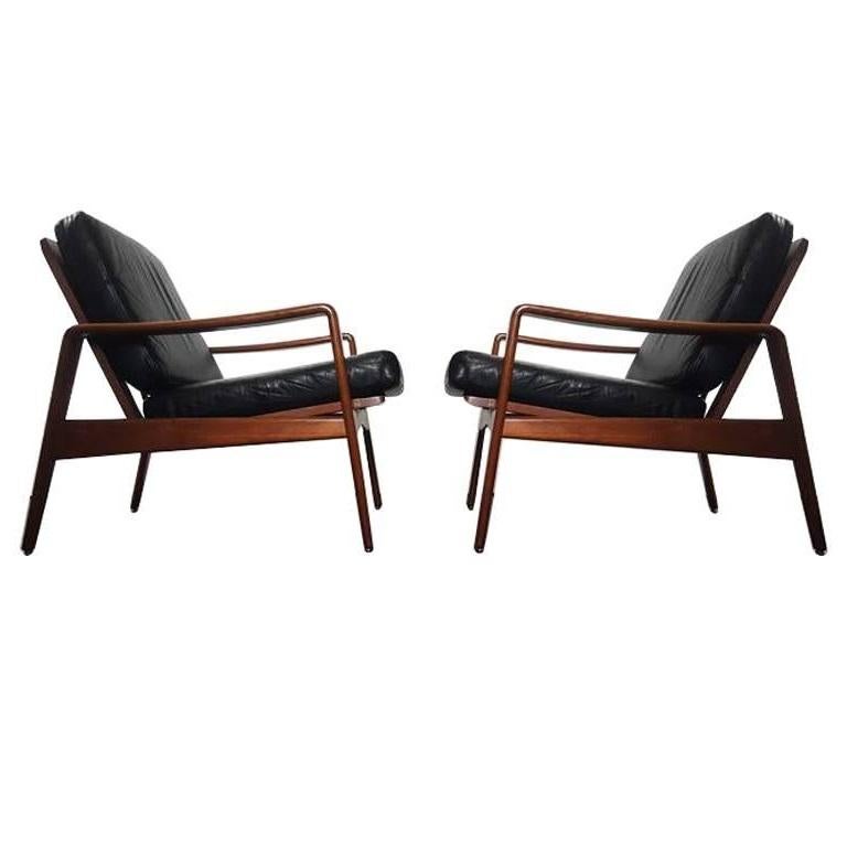 Scandinavian Modern Pair of Danish Modern 1960s Teak Lounge Easy Chairs by Arne Wahl Iversen