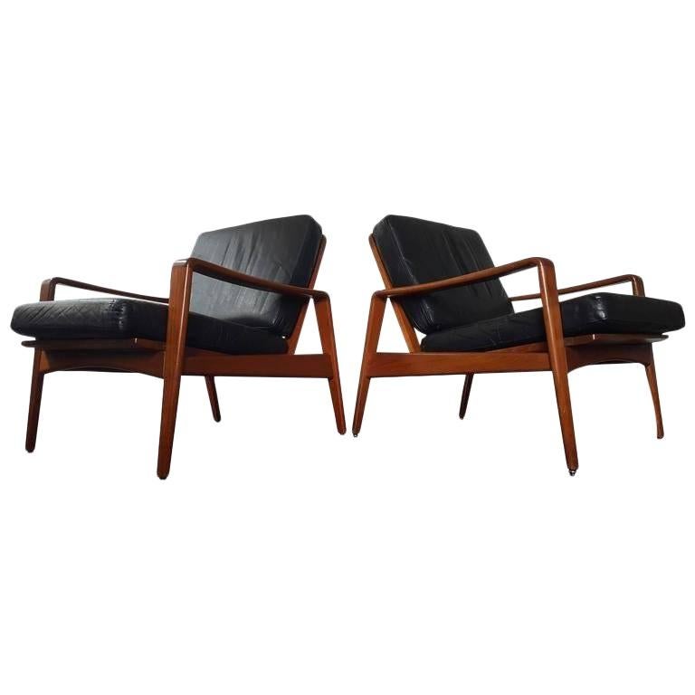 Pair of Danish Modern 1960s Teak Lounge Easy Chairs by Arne Wahl Iversen In Good Condition In Dallas, TX
