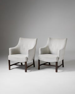 Pair of Danish Modern Armchairs by Frits Henningsen, Denmark, 1940s