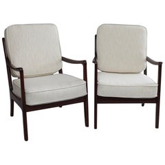 Pair of Danish Modern Armchairs by Ole Wanscher for France 
Daverkosen