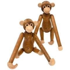 Paire de singes jouets articulés de style danois moderne