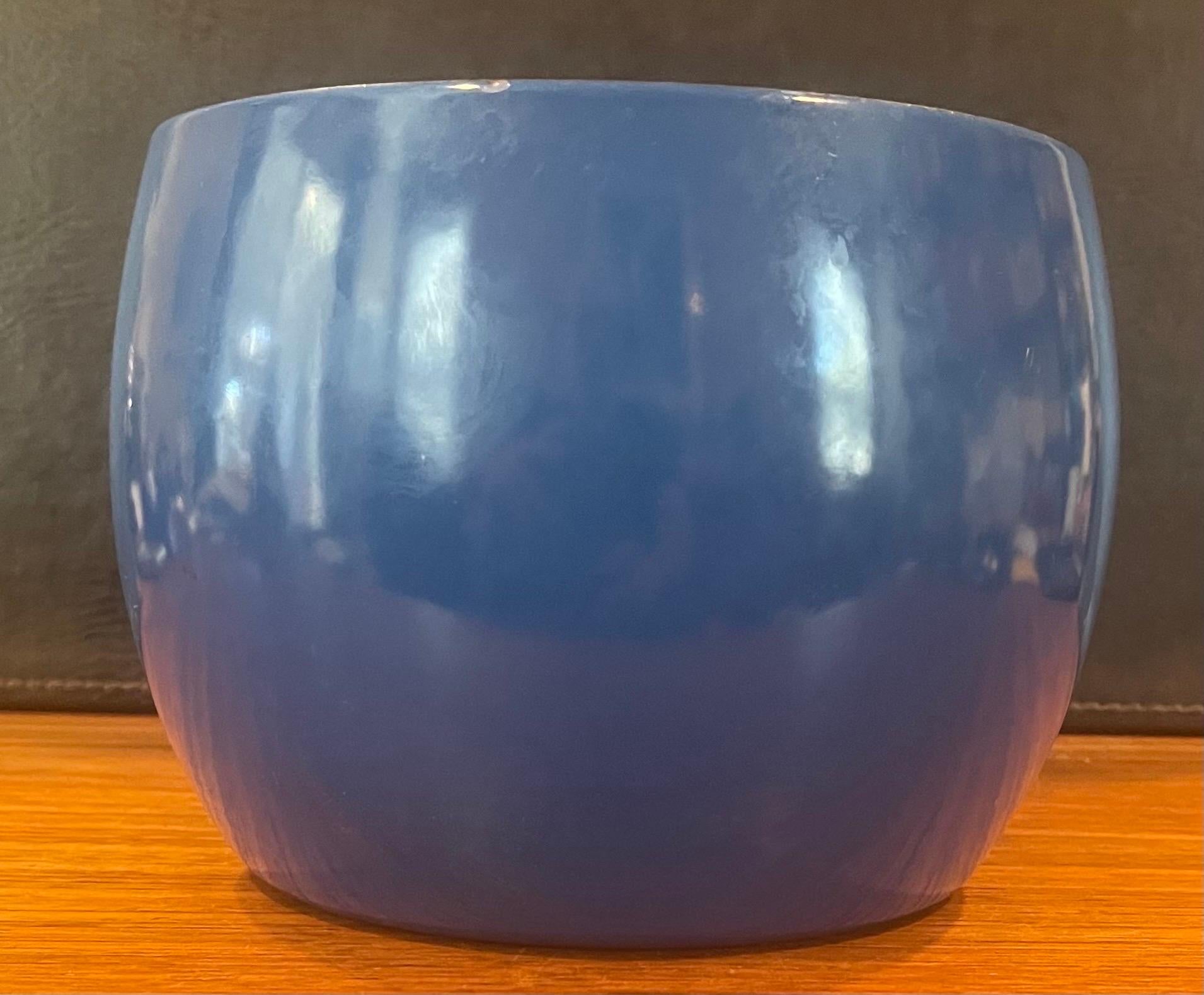 Pair of Danish Modern Blue & White Enamel Bowl by Jens Quistgaard for Dansk For Sale 3