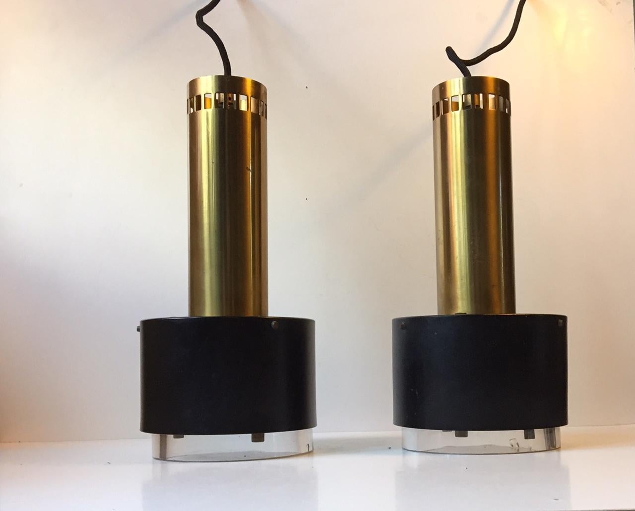 Mid-Century Modern Pair of Danish Modern Brass and Crystal Pendant Lamps by Kay Kørbing, Lyfa 1960s