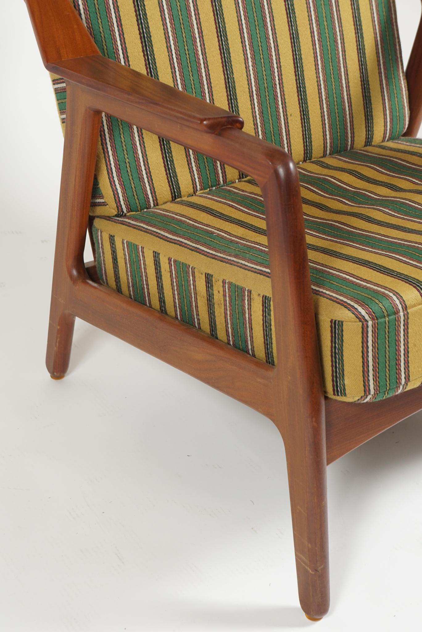 Pair of Danish Modern Chairs by H. Brockmann-Pedersen 3