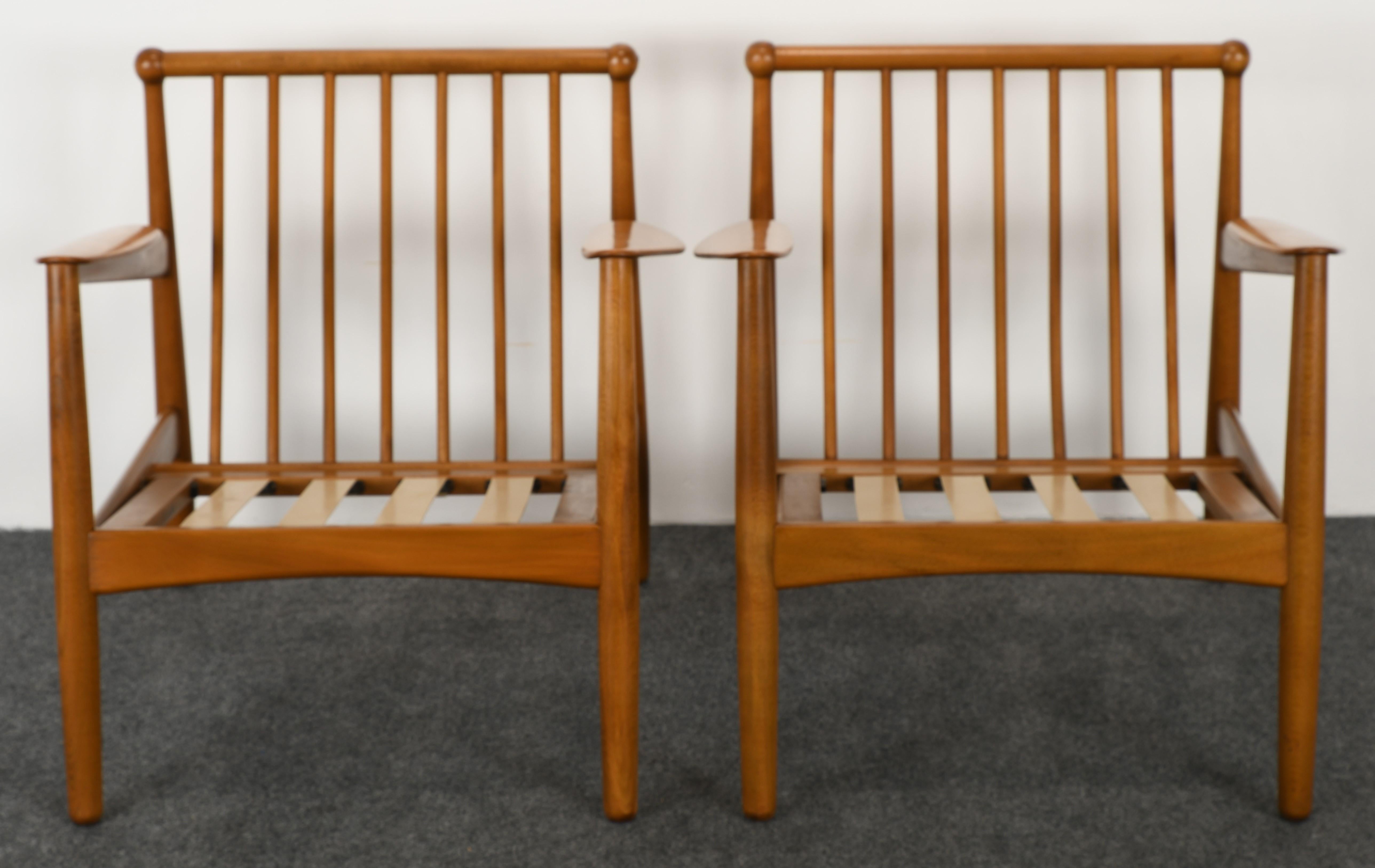 Paar dänische moderne Stühle von P. Jeppesen:: 1955 1