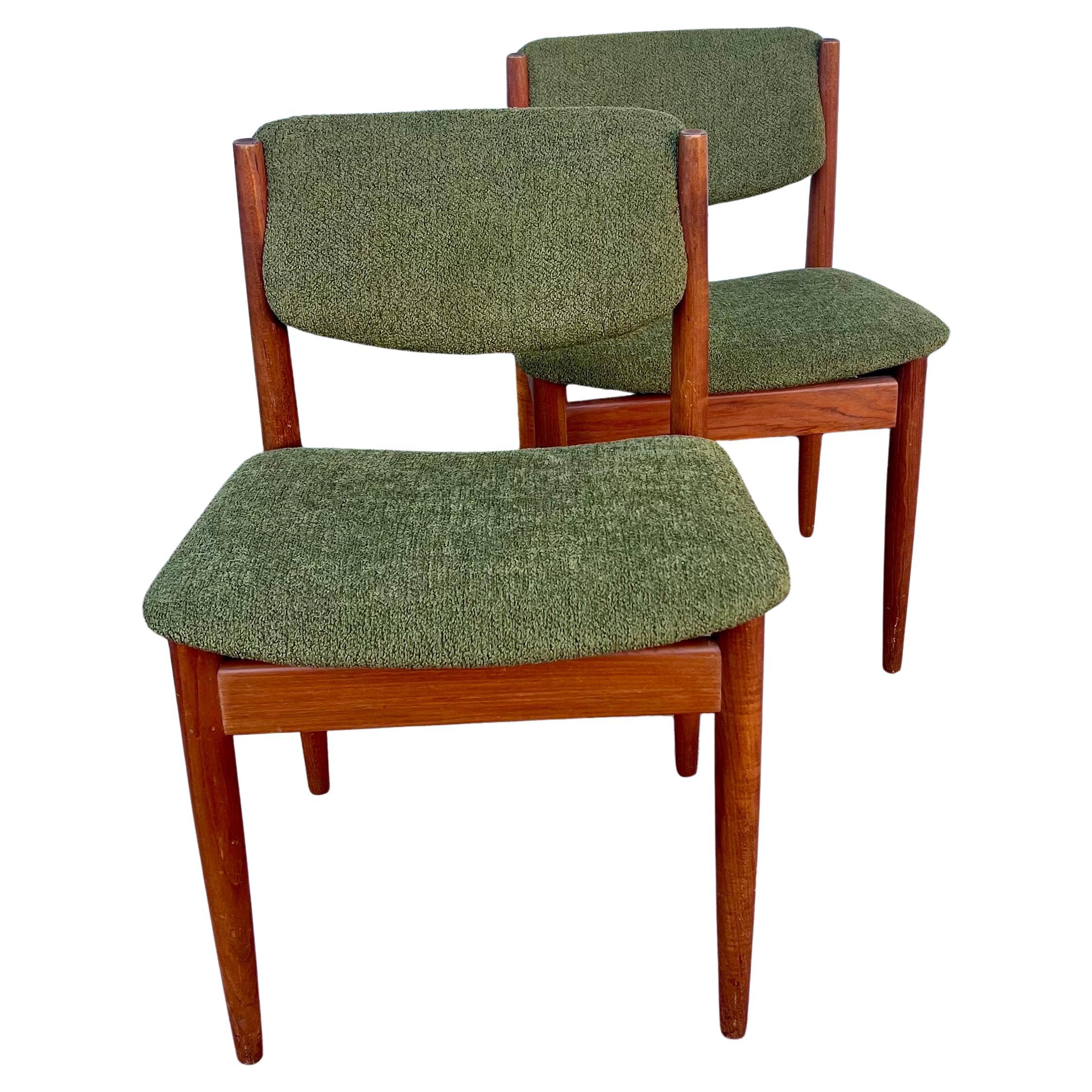 Paar dänische moderne Stühle mod.197 in Teak von Finn Juhl für France & Søn (Skandinavische Moderne) im Angebot