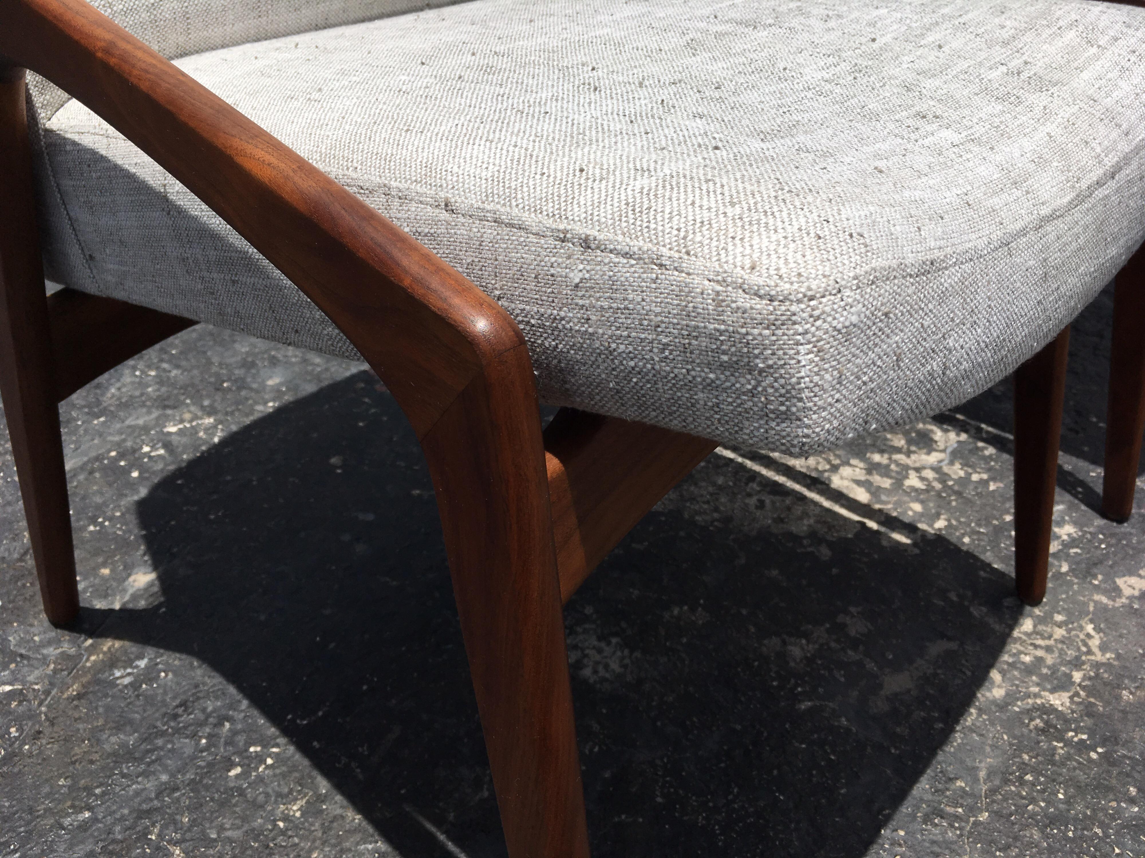 Pair of Danish Modern Chairs, Walnut, 1950s, Excellent Condition For Sale 2