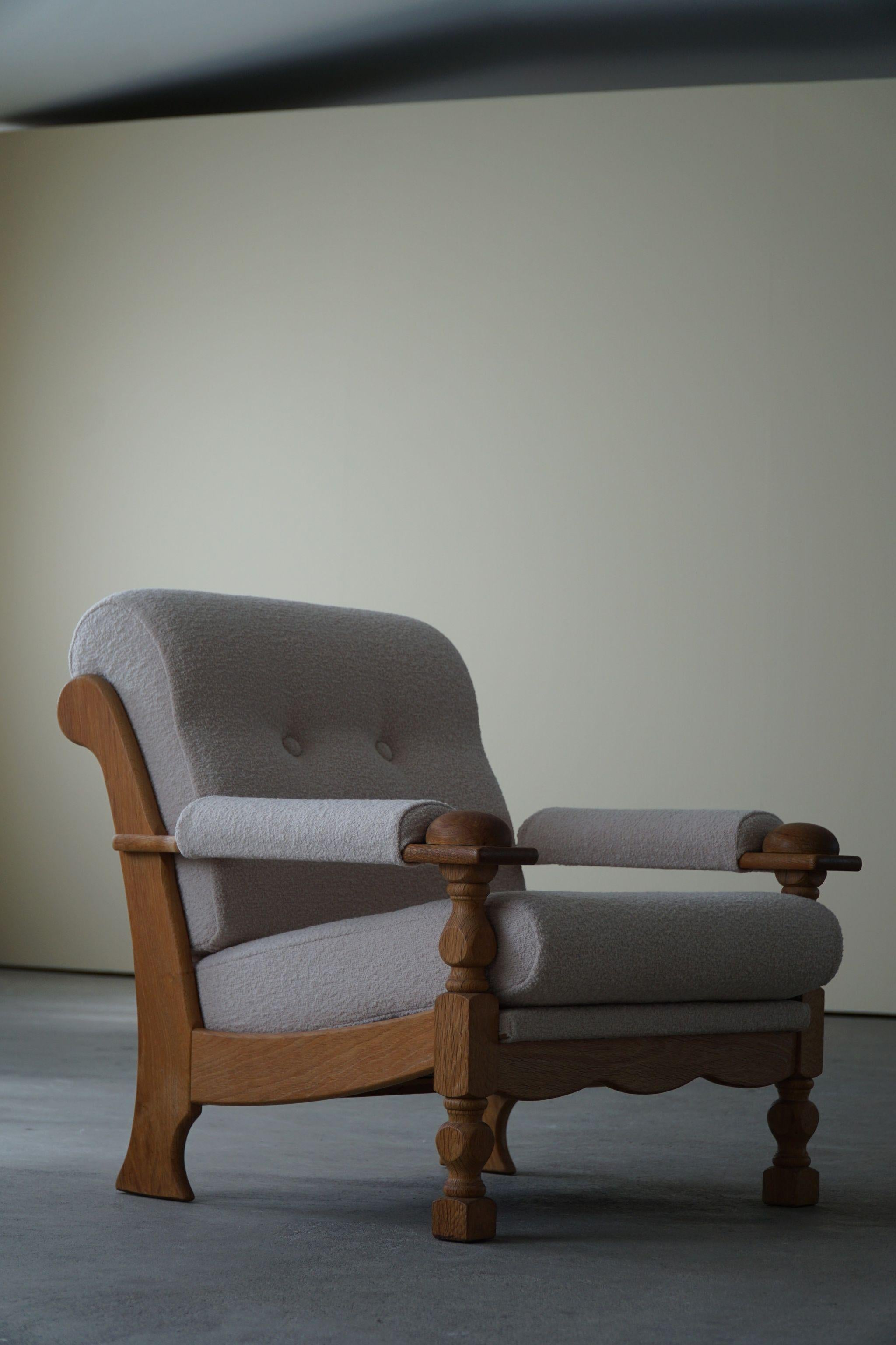 Pair of Danish Modern Easy Chairs in Oak & Bouclé, Henning Kjærnulf, 1960s 9