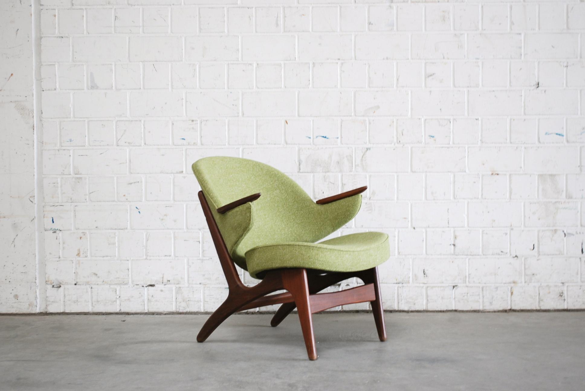 Paire de fauteuils de salon danois modernes de Carl Edward Matthes, années 1960 en vente 5