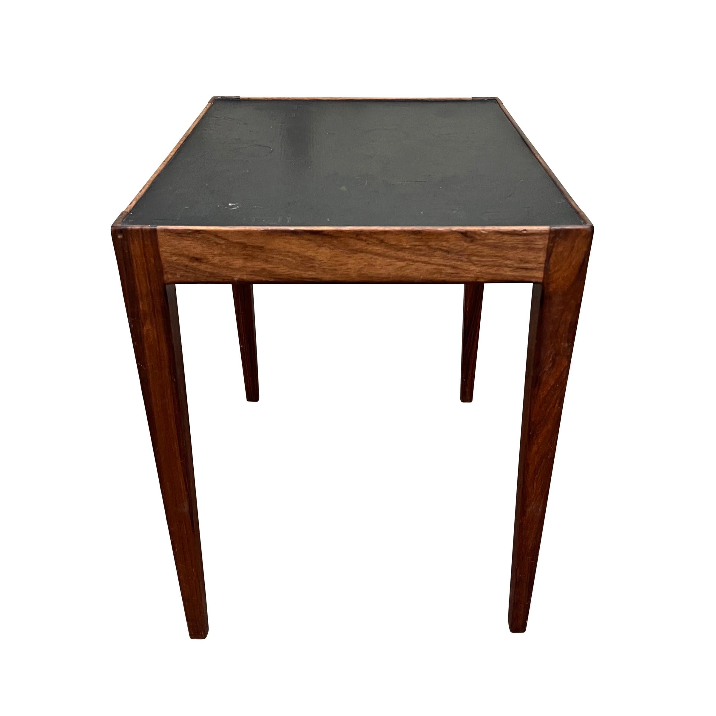 Pair of Danish Modern End Tables For Sale 2