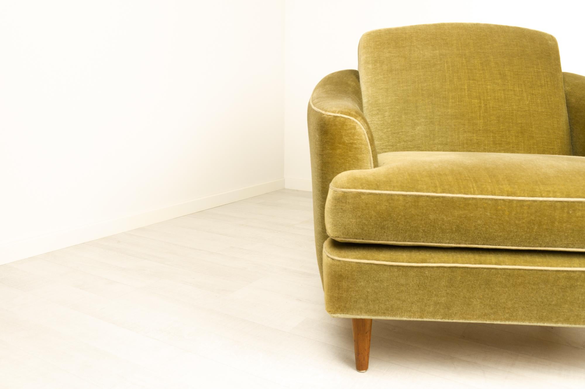 Pair of Danish Modern Green Velvet Lounge Chairs, 1950s 11