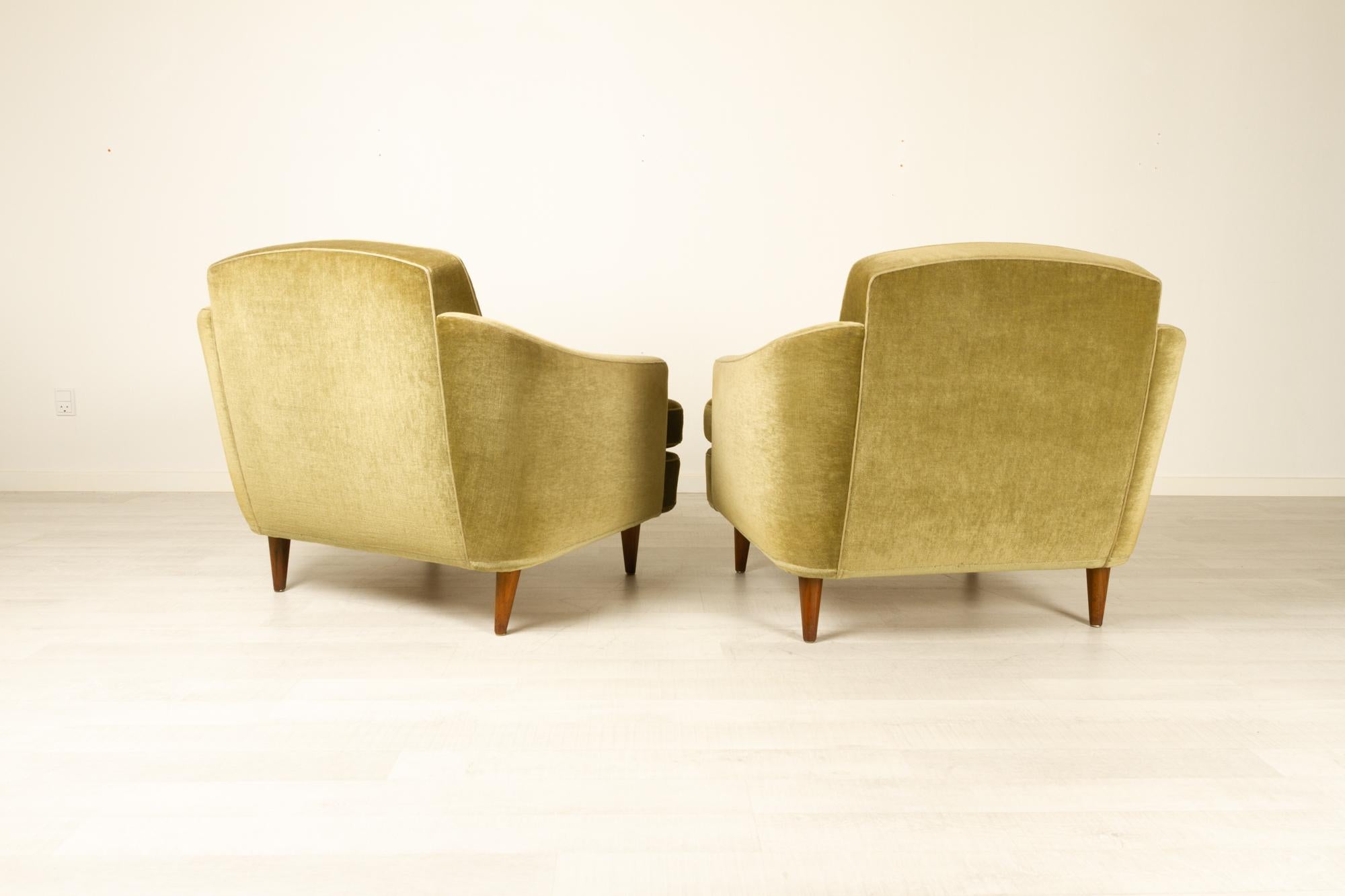 Pair of Danish Modern Green Velvet Lounge Chairs, 1950s 2