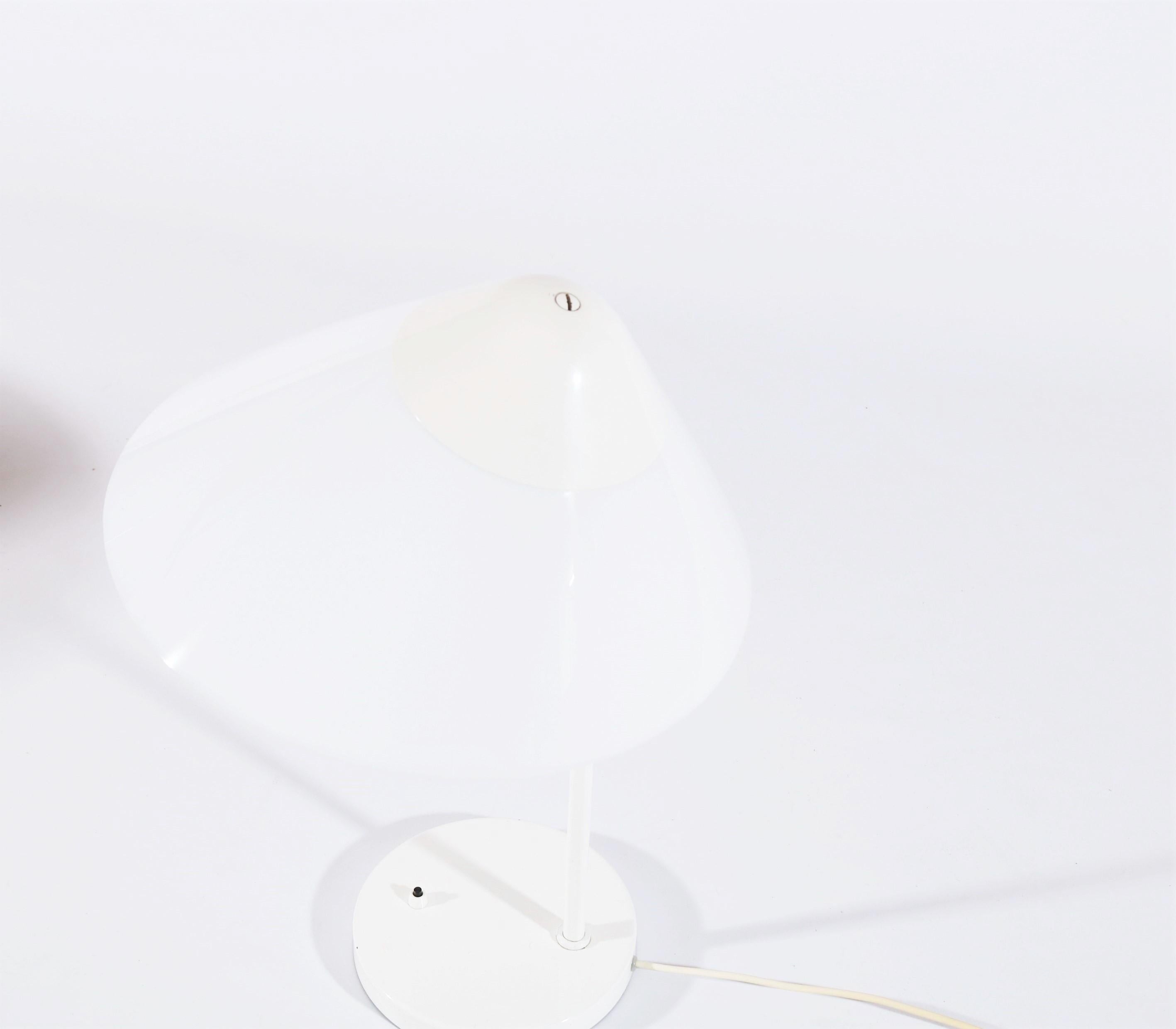 Danois Paire de lampes de table danoises modernes Hans J. Wegner 