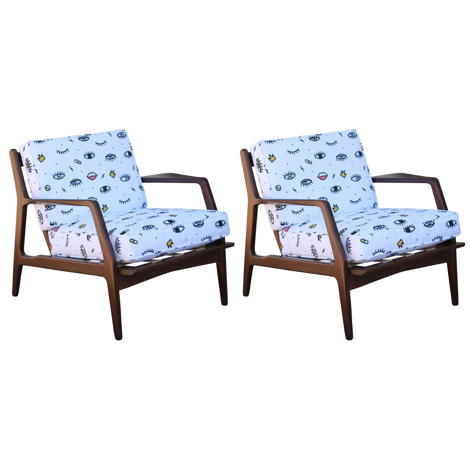 Pair of Danish Modern Ib Kofod-Larsen for Selig Lounge Chairs in Eye Fabric