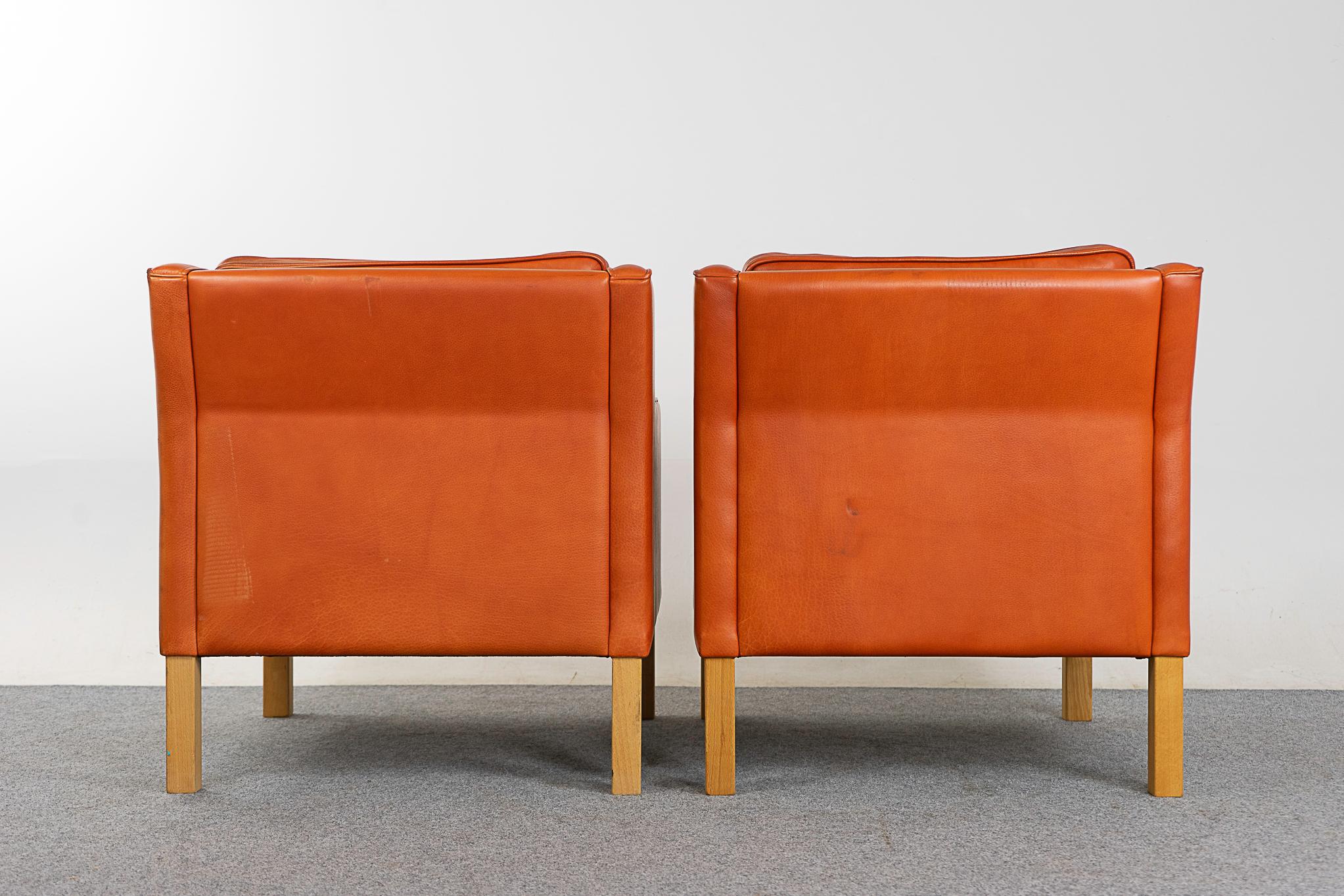 Pair of Danish Modern Leather Lounge Chairs 7