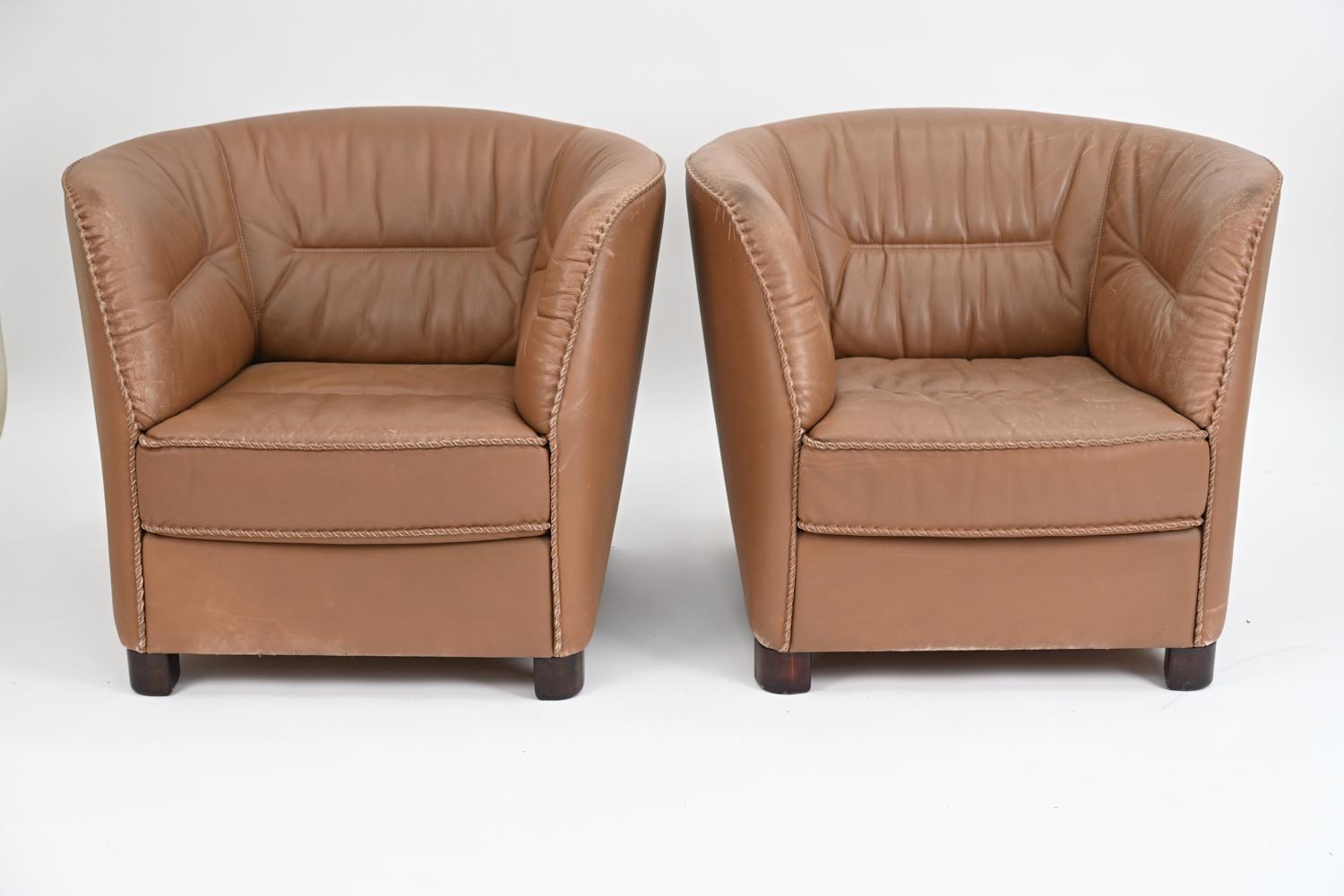Pair of Danish Modern Leather Whipstitched Lounge Chairs by Berg Furniture In Good Condition In Norwalk, CT