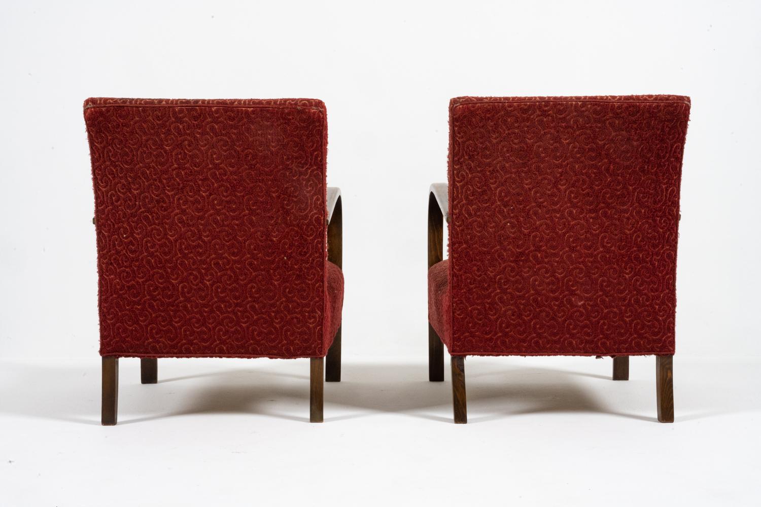 Pair of Danish Modern Lounge Chairs by Fritz Hansen, c. 1950s For Sale 3