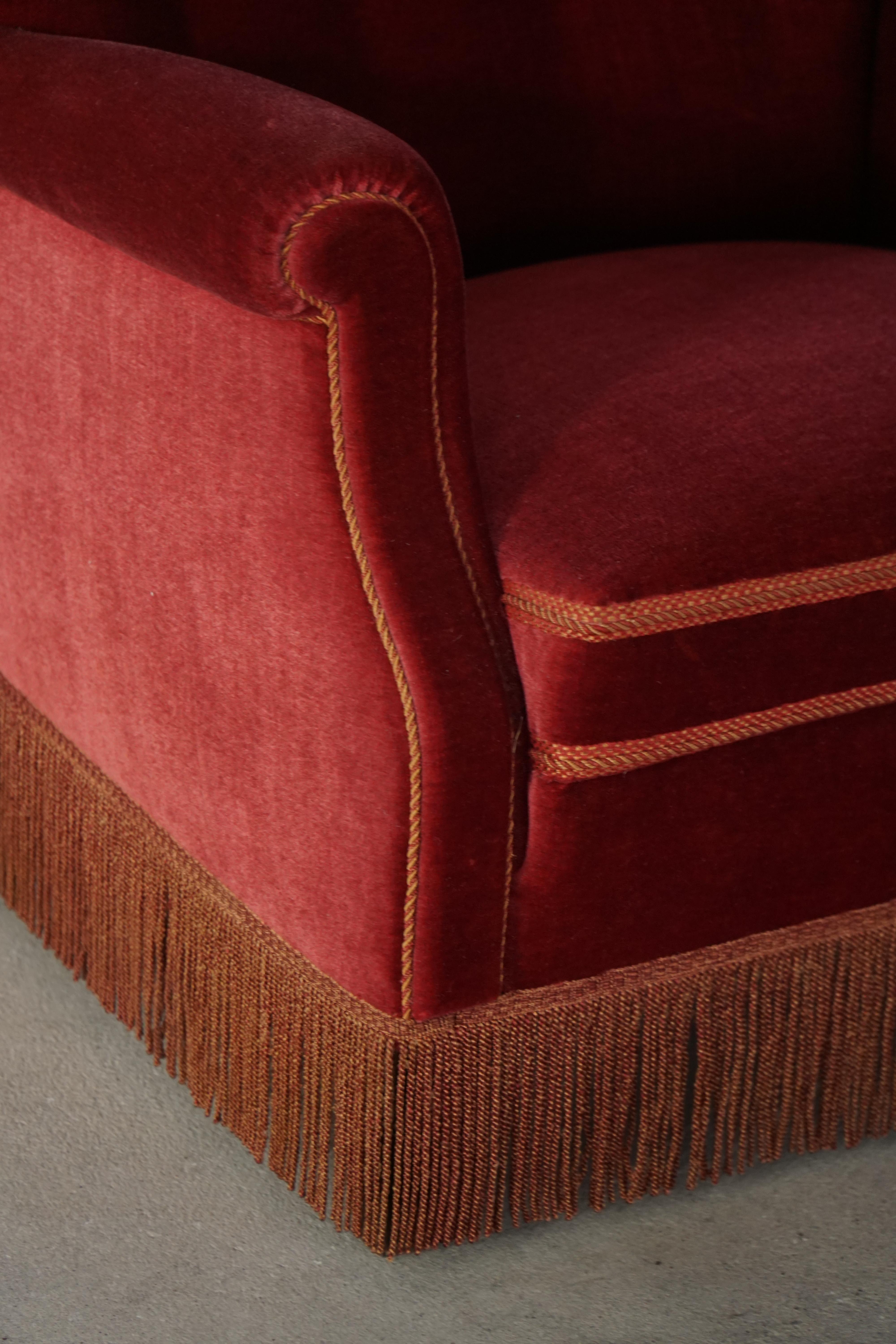 Paar moderne dänische Loungesessel, kirschroter Samt, 1950er Jahre im Angebot 6