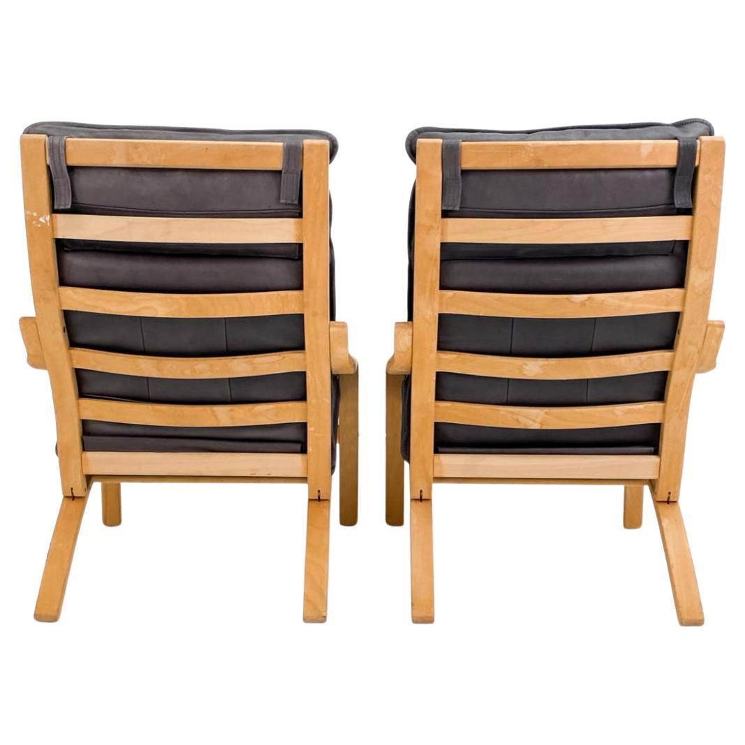 Woodwork Pair of Danish Modern lounge chairs in bent beech wood gray leather by Stouby