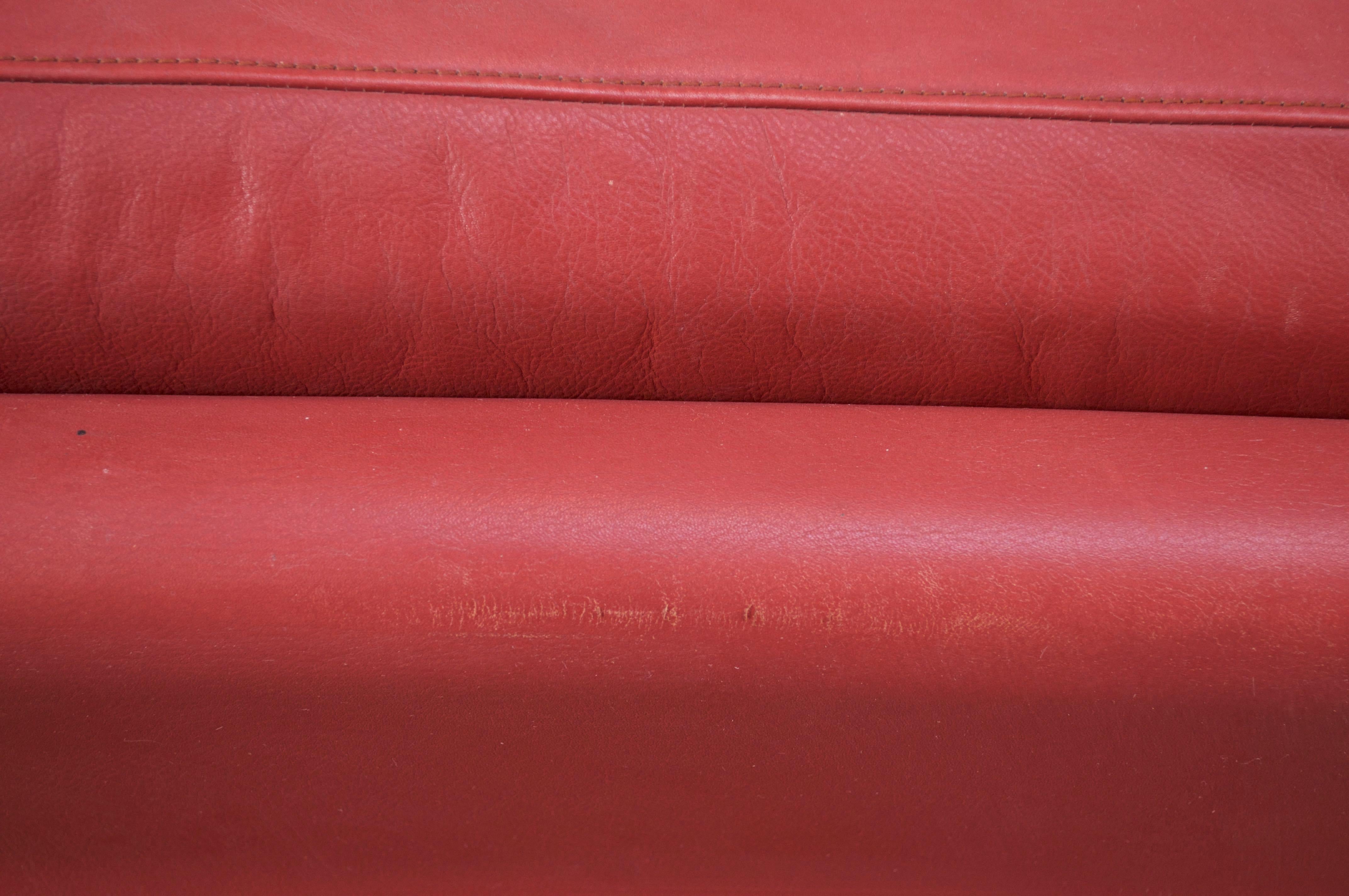 Pair of Danish Modern Lounge Chairs in Cinnabar Leather In Distressed Condition In Brooklyn, NY