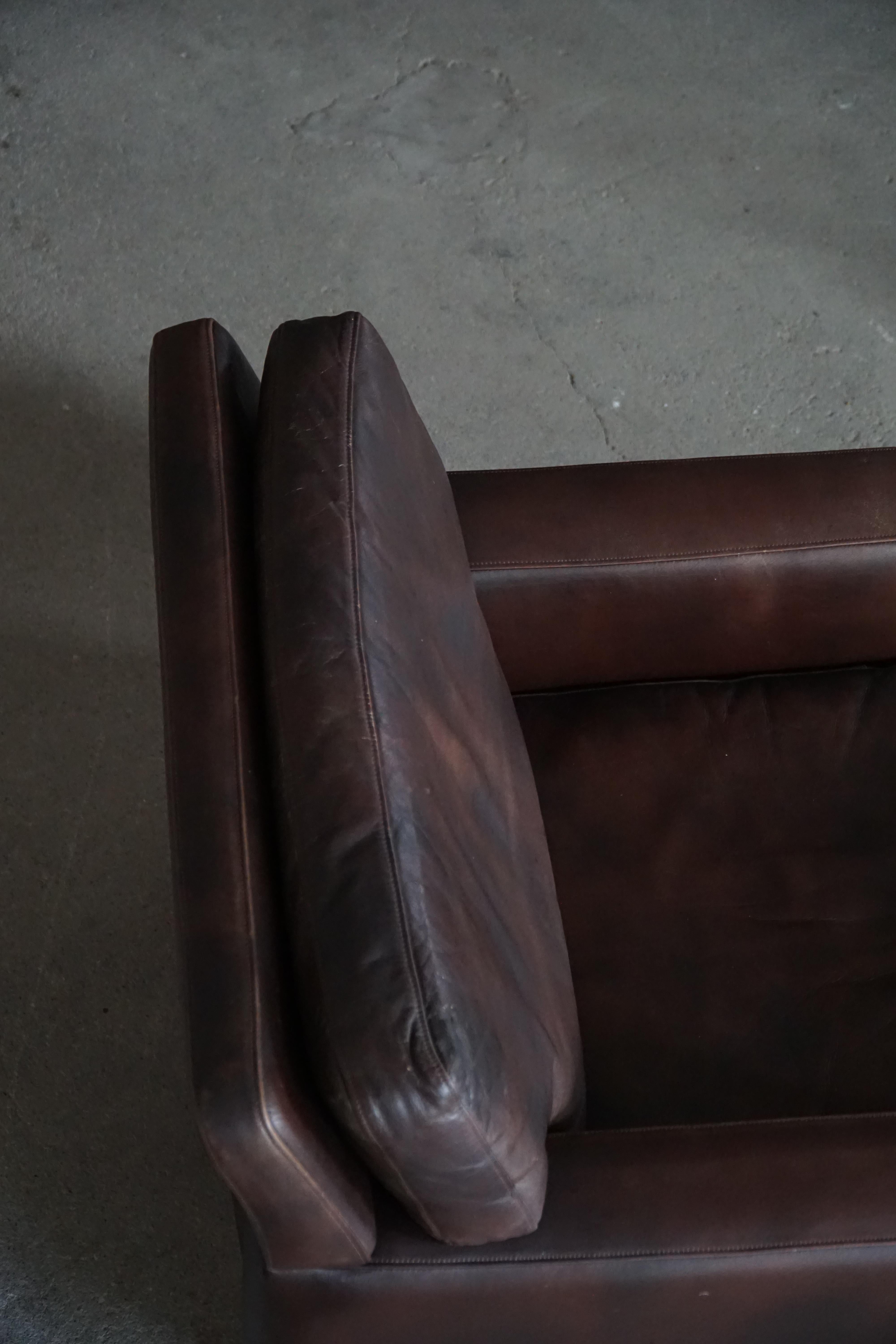 Pair of Danish Modern Lounge Chairs in Dark Brown Leather & Rosewood, 1960s For Sale 4