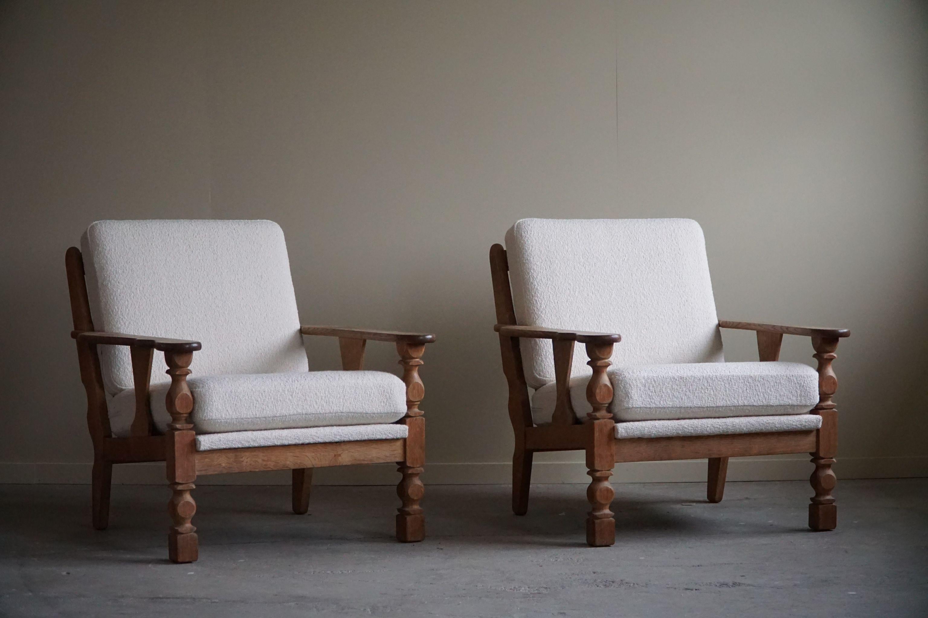 Pair of Danish Modern Lounge Chairs in Oak & Bouclé, Henning Kjærnulf, 1960s 9