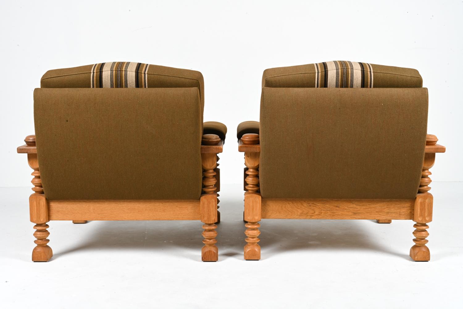Pair of Danish Modern Lounge Chairs in Oak Henning Kjærnulf, 1960s 7