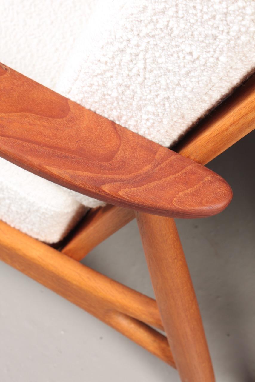 Pair of Danish Modern Lounge Chairs in Teak and Boucle by Johannes Andersen 3