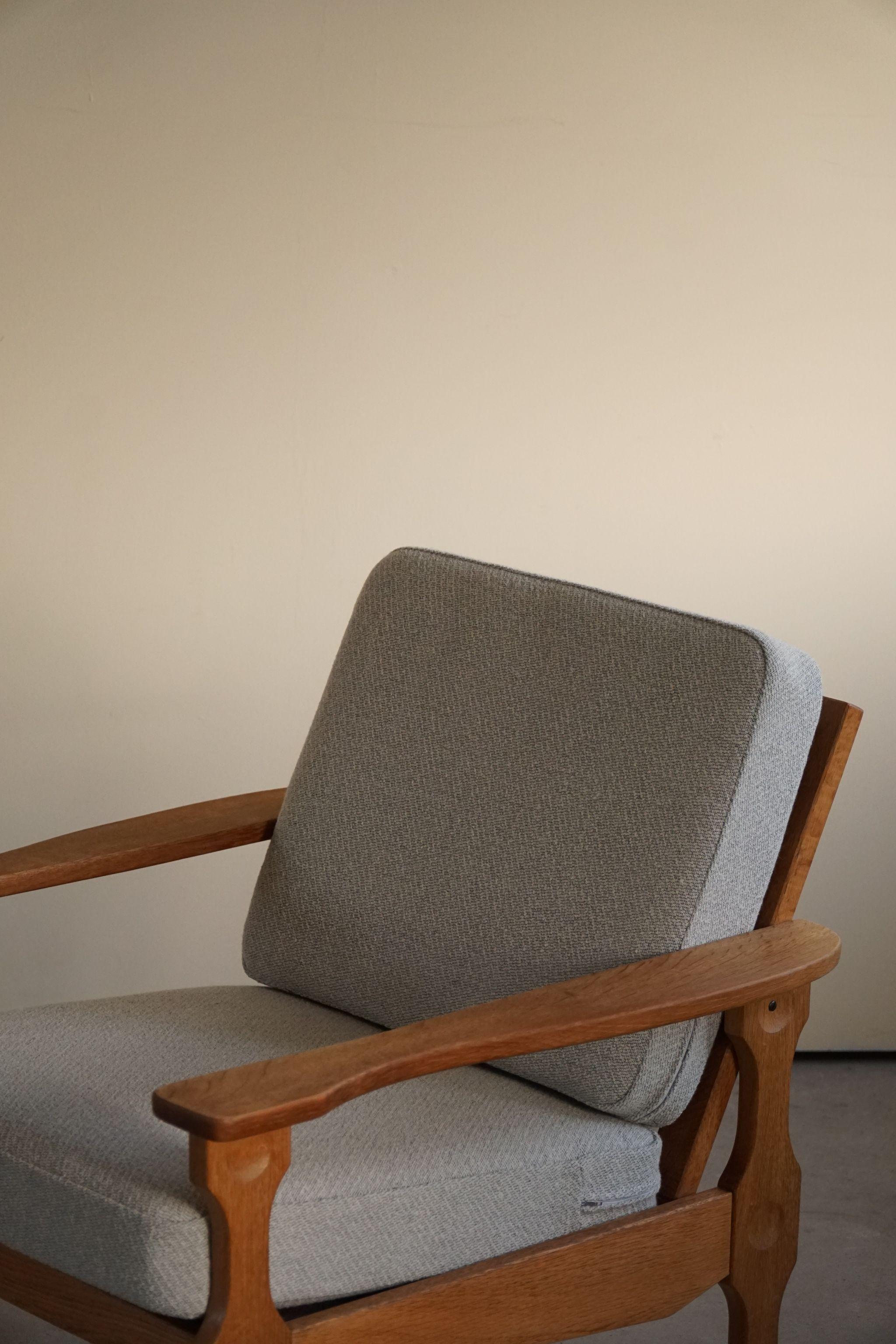 Pair of Danish Modern Lounge Chairs, Reupholstered, Henning Kjærnulf Style, 1960 For Sale 6