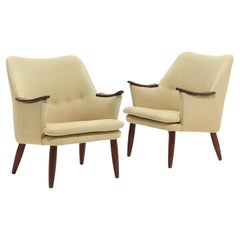 Pair of Danish Modern Lounge Chairs with Rosewood Paws