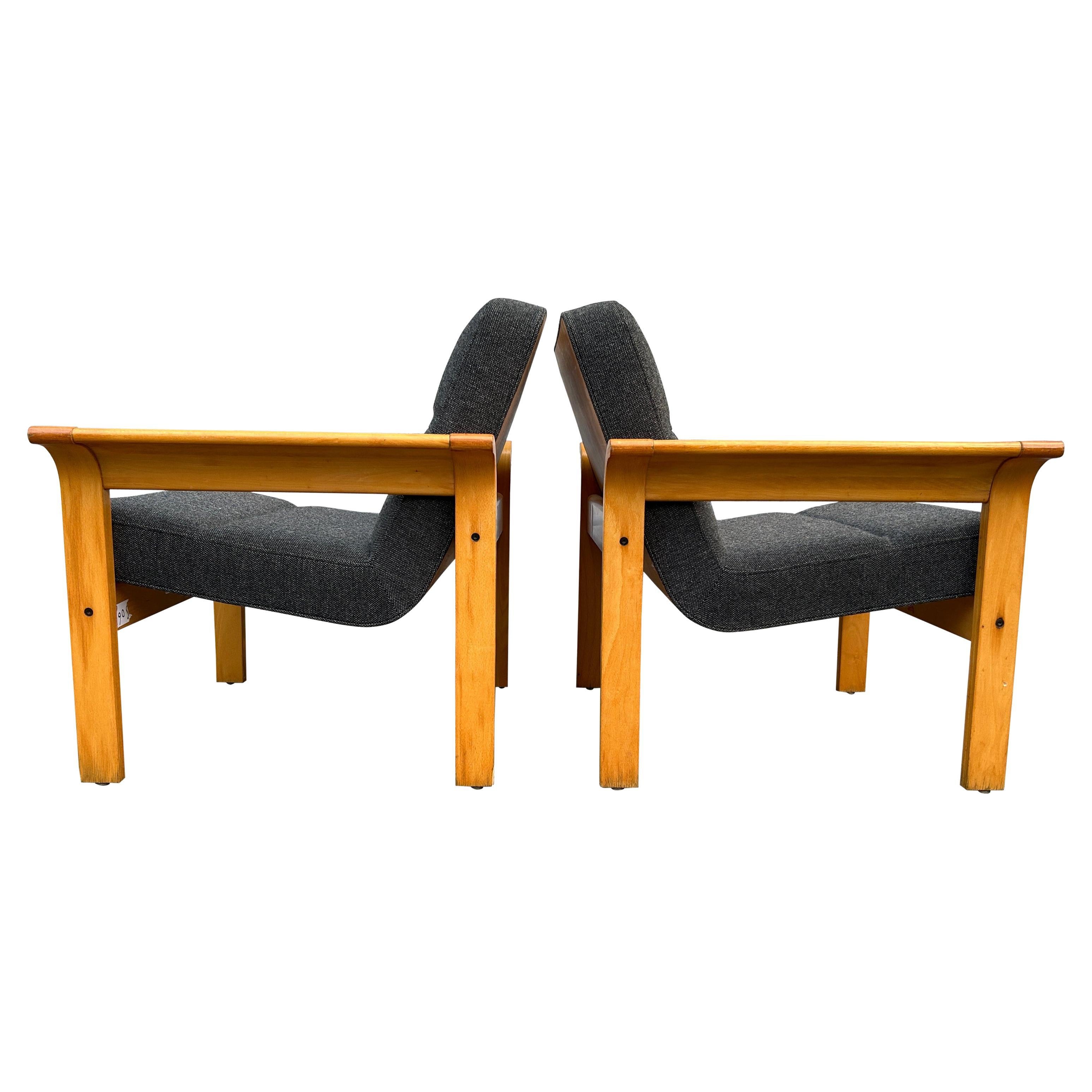 Late 20th Century Pair of Danish modern Mid-Century Lounge Chairs Blonde Bentwood Arms For Sale