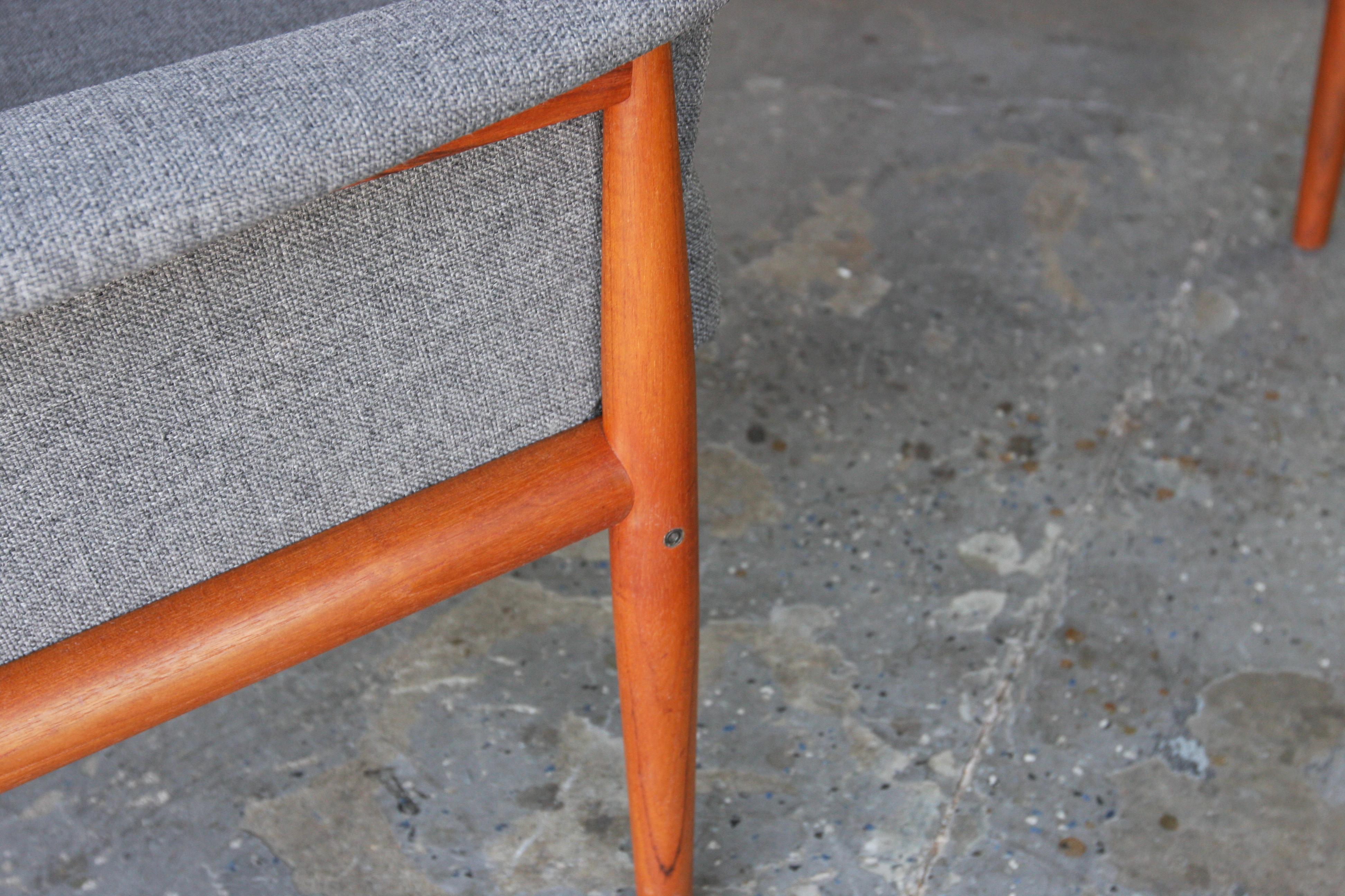 Pair of  Danish Modern model 168 Grete Jalk teak lounge chairs  For Sale 8