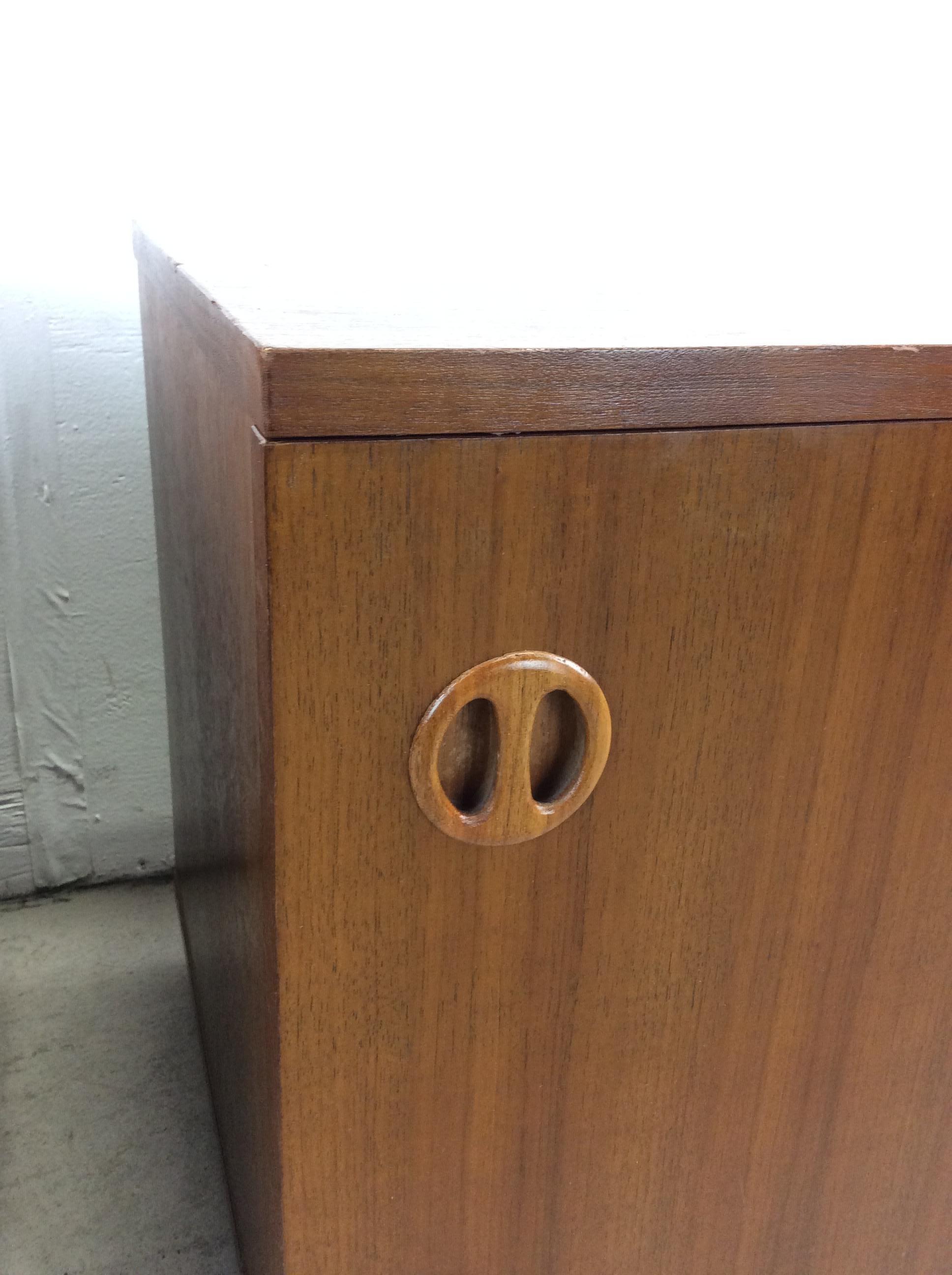Pair of Danish Modern Nightstands with Storage Cabinet For Sale 3