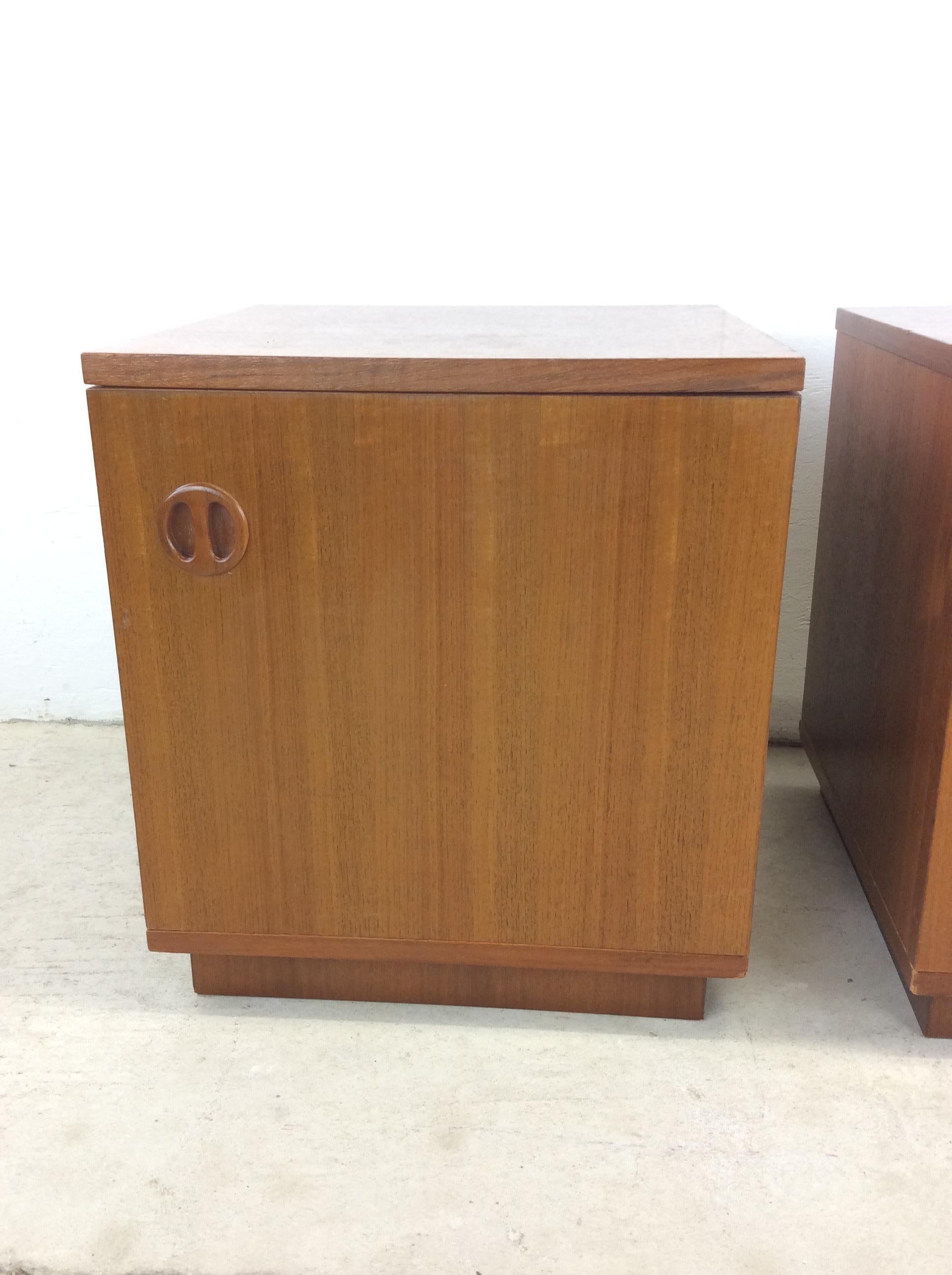 Pair of Danish Modern Nightstands with Storage Cabinet For Sale 13