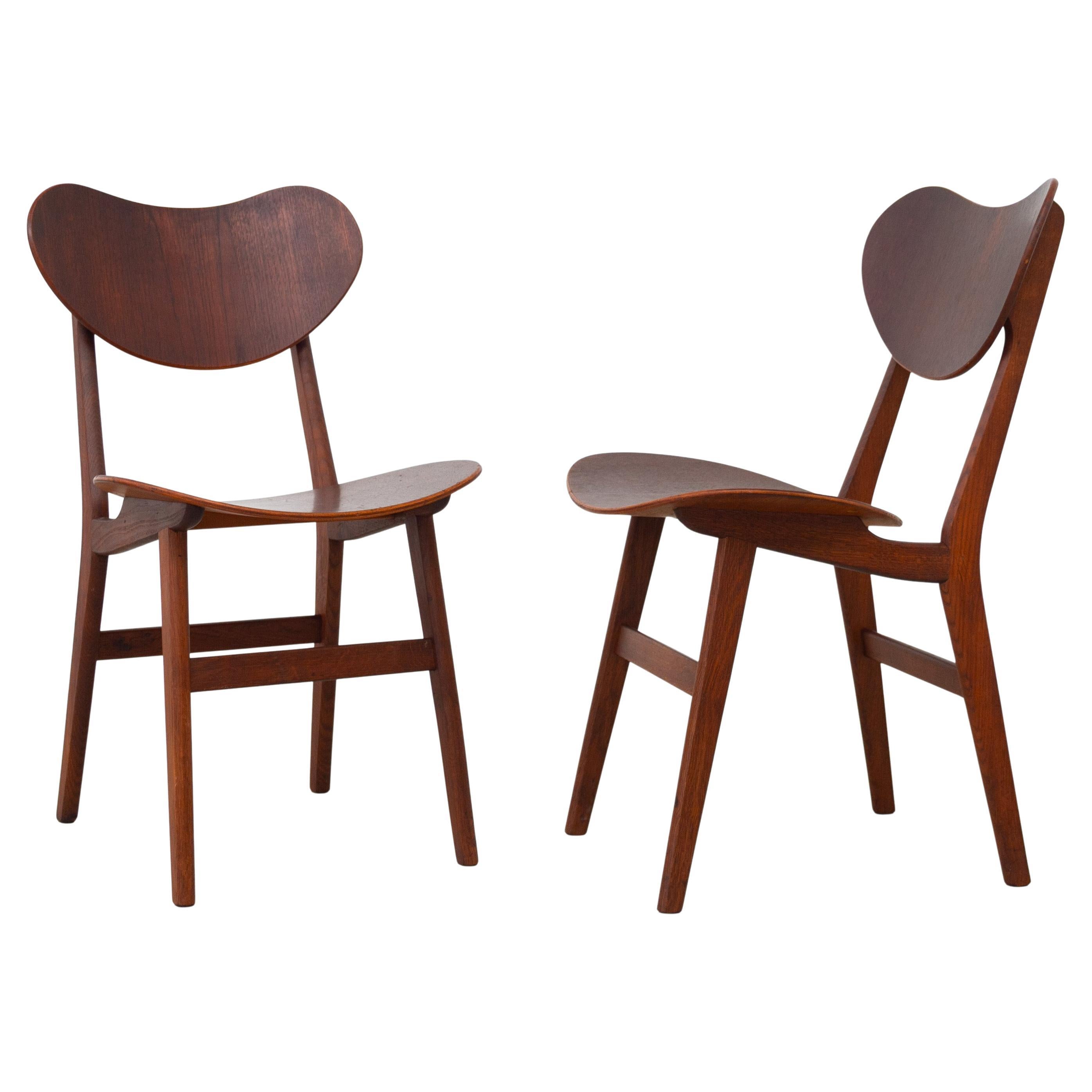 Paire de chaises d'appoint modernes danoises en chêne et teck, Danemark années 1960. en vente