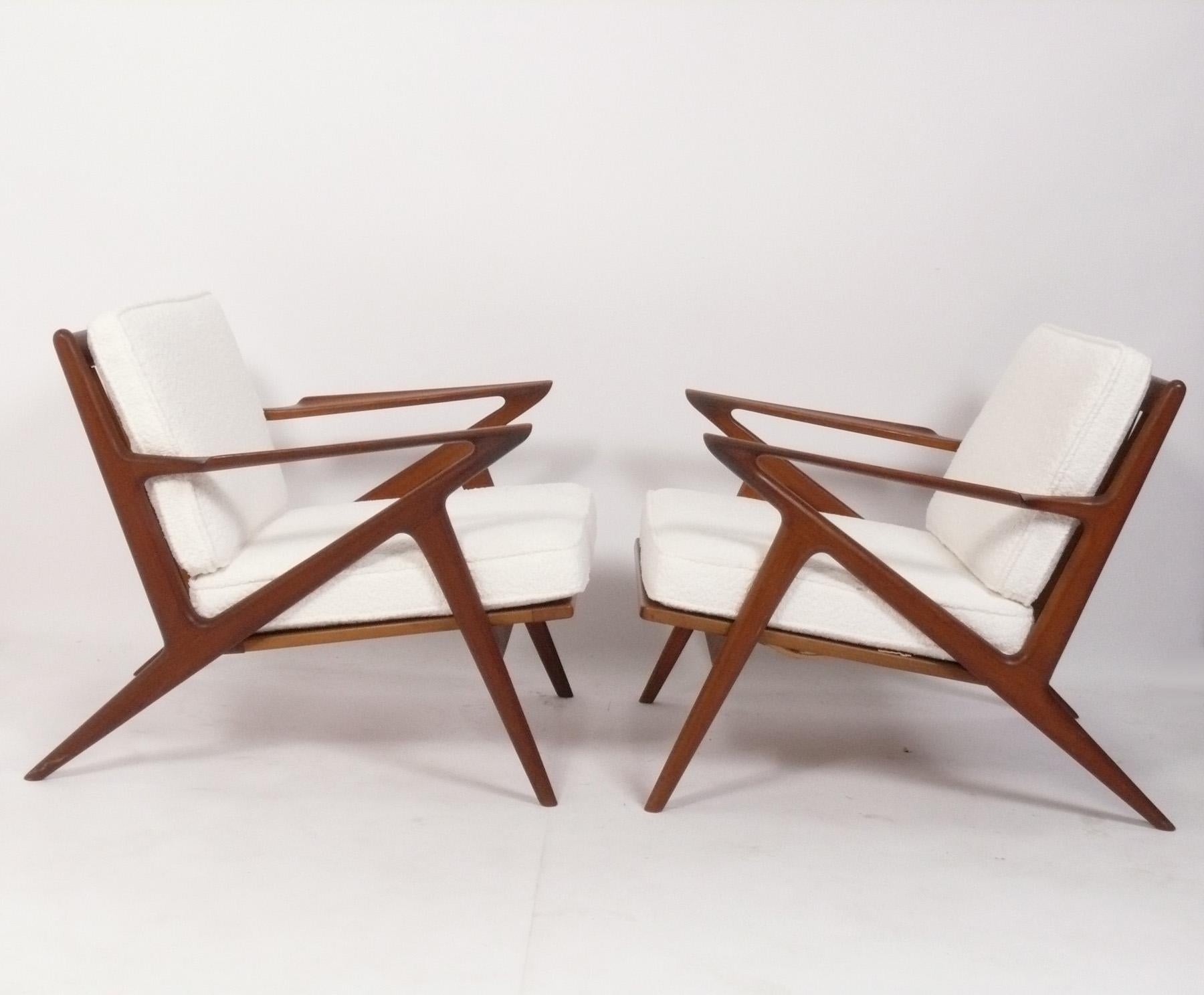 Paar moderne dänische Poul Jensen Z-Loungesessel (Moderne der Mitte des Jahrhunderts) im Angebot