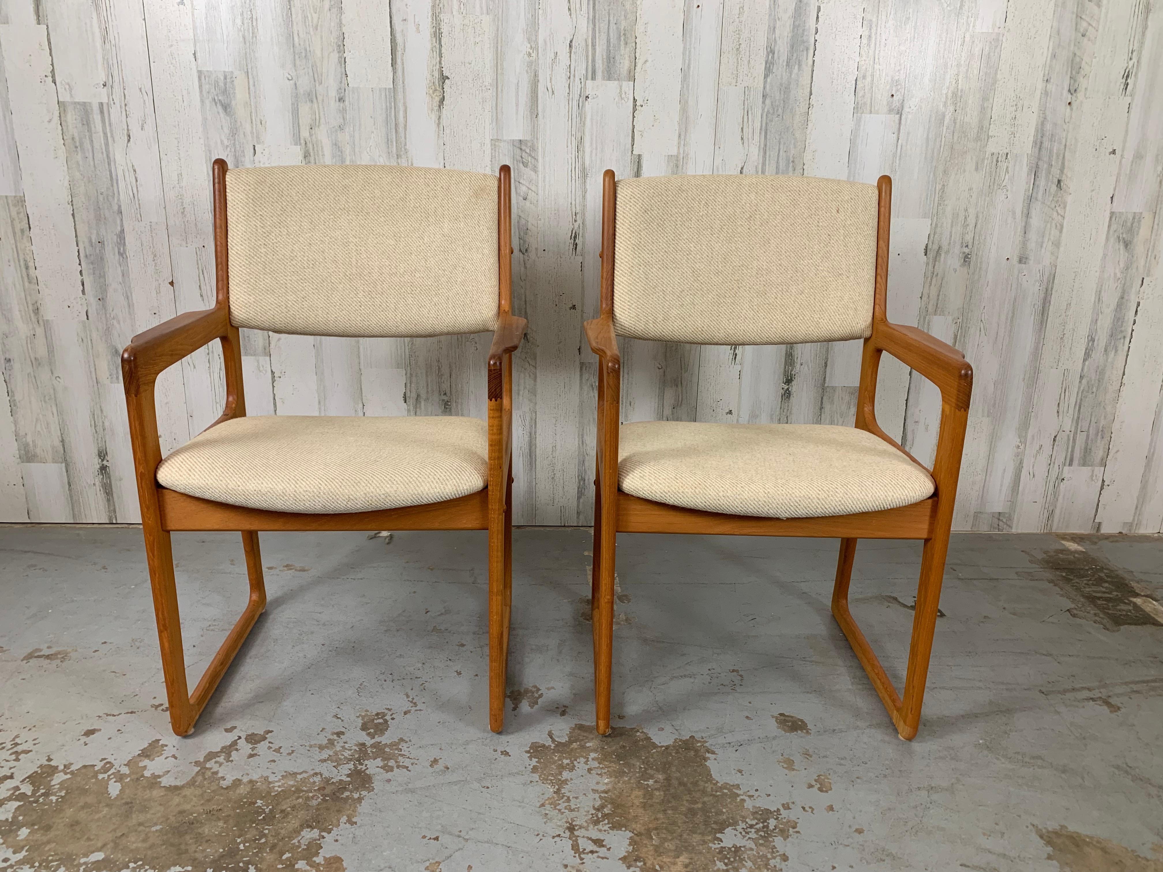 Pair of Danish Modern Style Armchairs For Sale 3