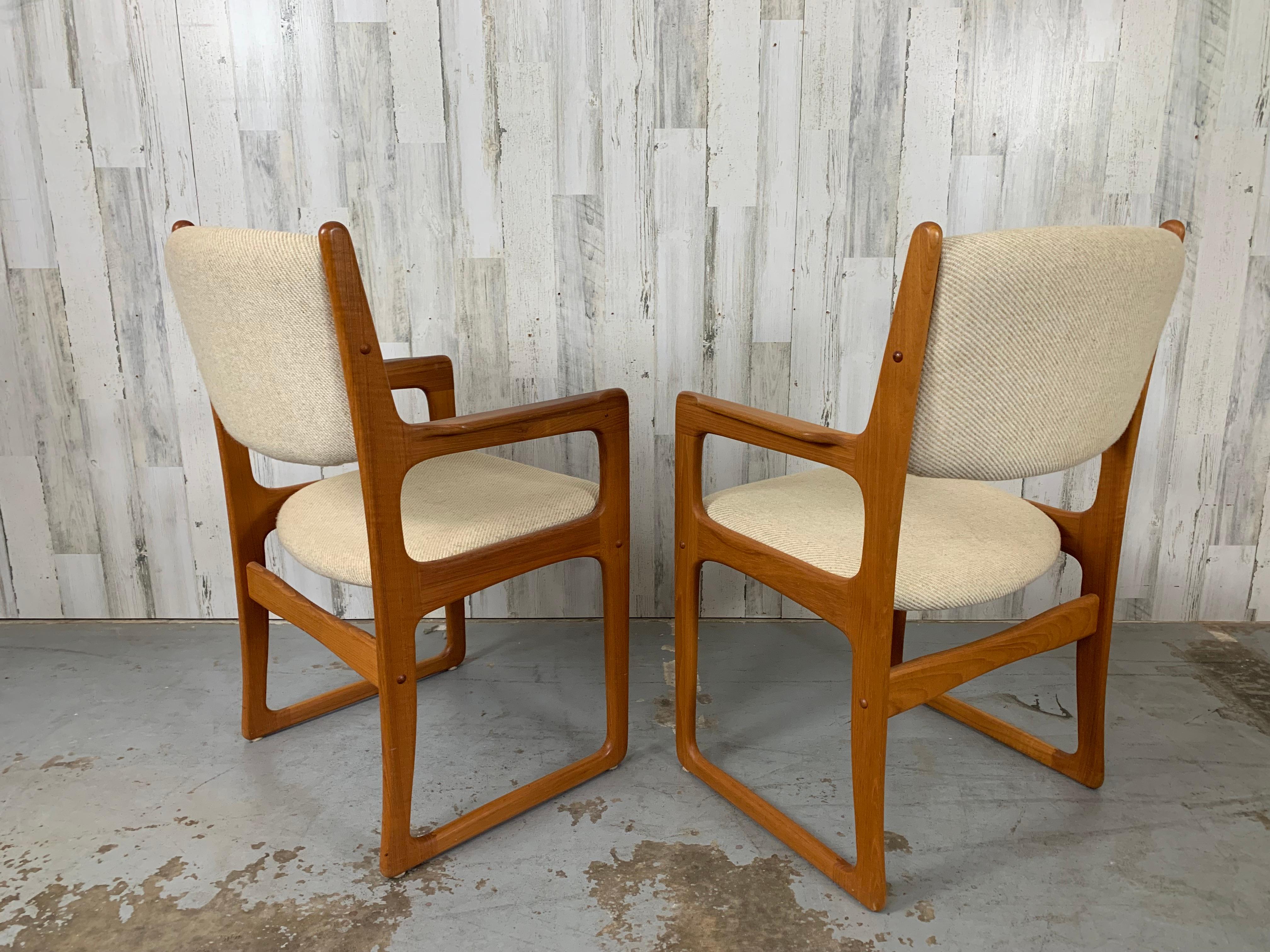 Pair of Danish Modern Style Armchairs In Good Condition For Sale In Denton, TX