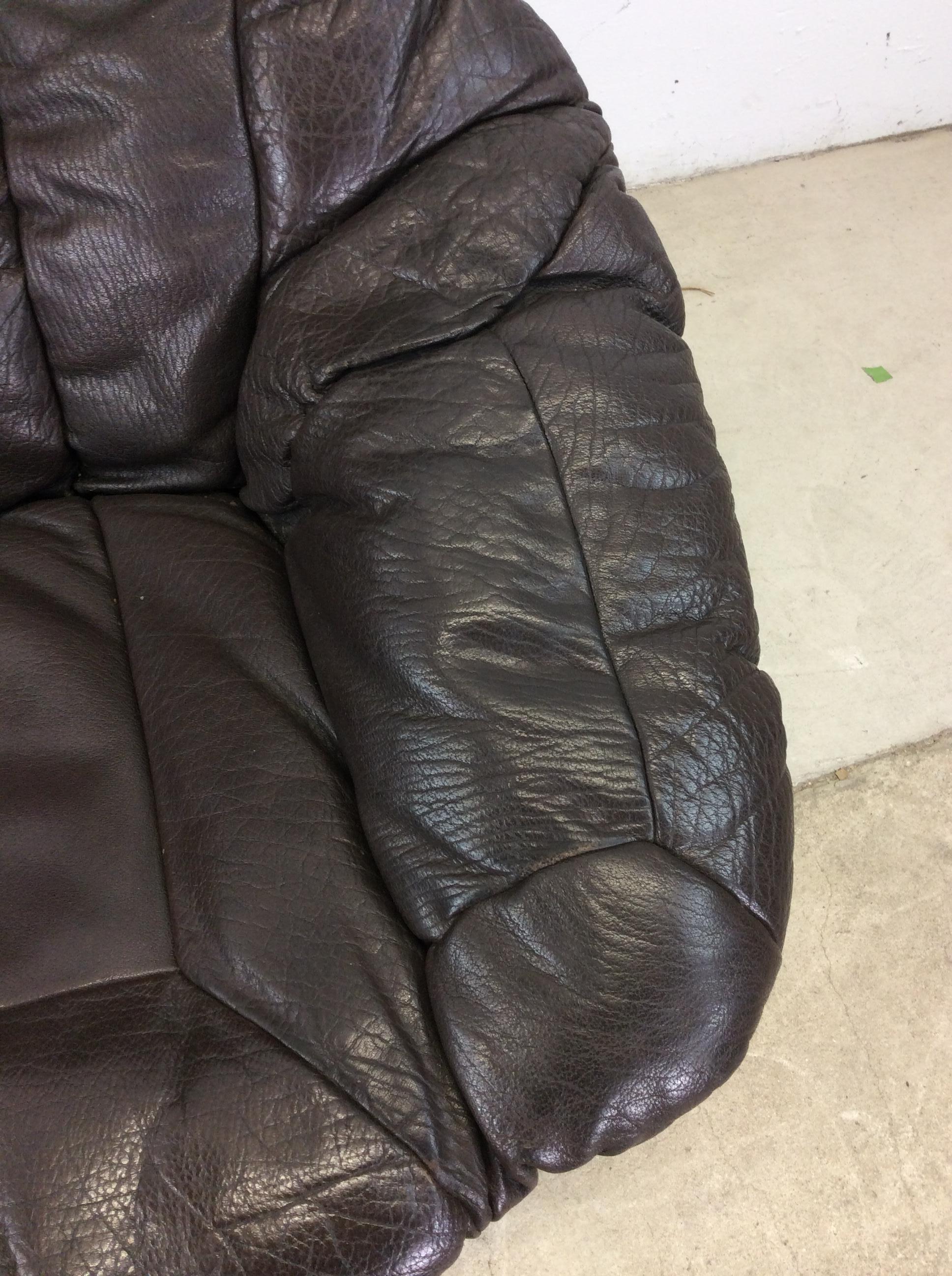 Pair of Danish Modern Swivel Lounge Chairs with Leather Upholstery For Sale 3