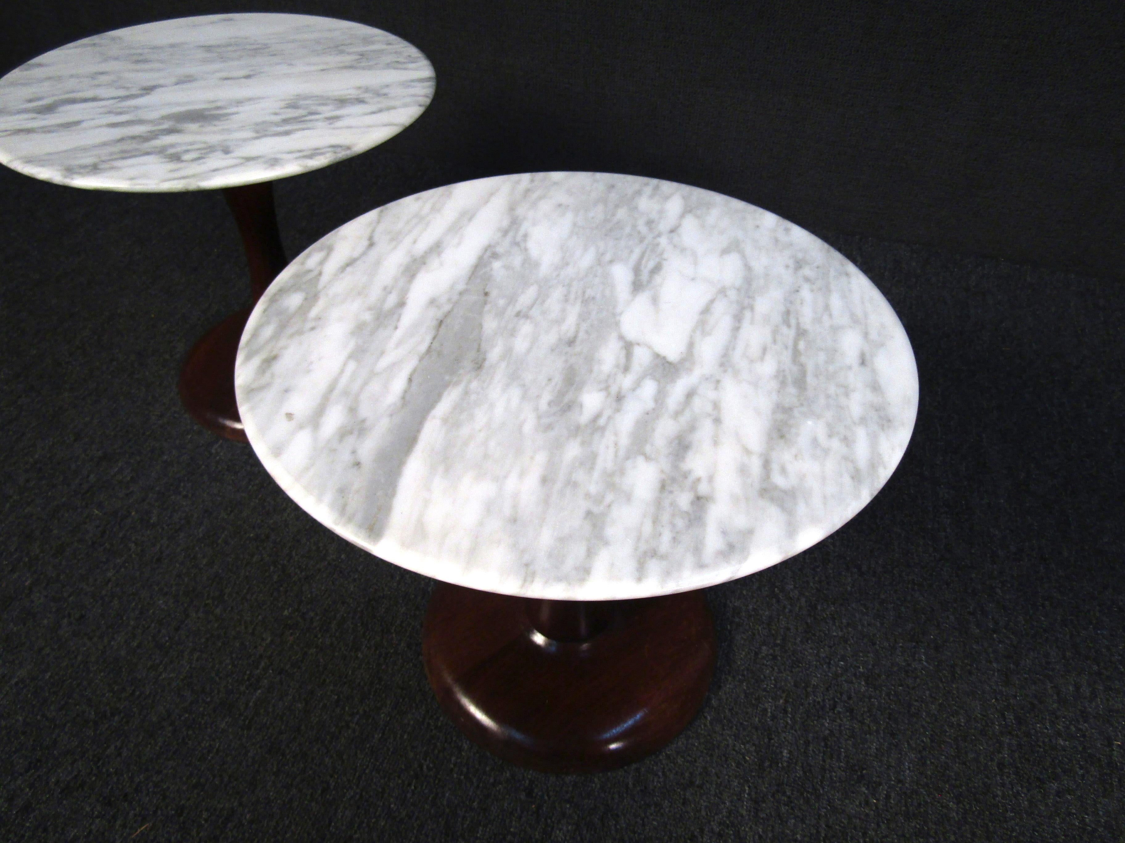 Mid-Century Modern Pair of Danish Modern Tables in Marble and Walnut For Sale