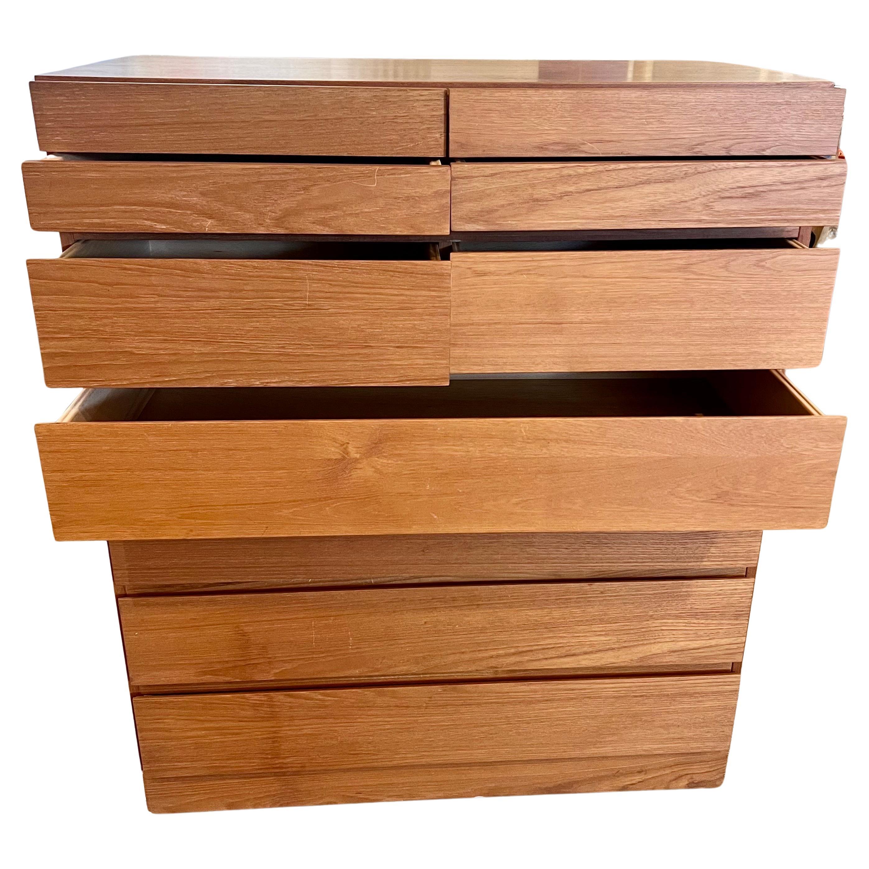 Pair of Danish Modern Tall Boy Dressers by VM Mobelfabrik In Good Condition In San Diego, CA