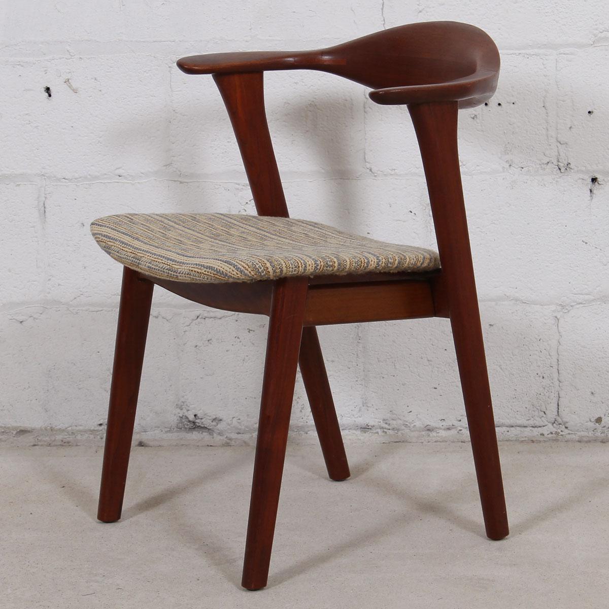 Pair of Danish Modern Teak Arm Chairs by Erik Kirkegaard In Excellent Condition In Kensington, MD