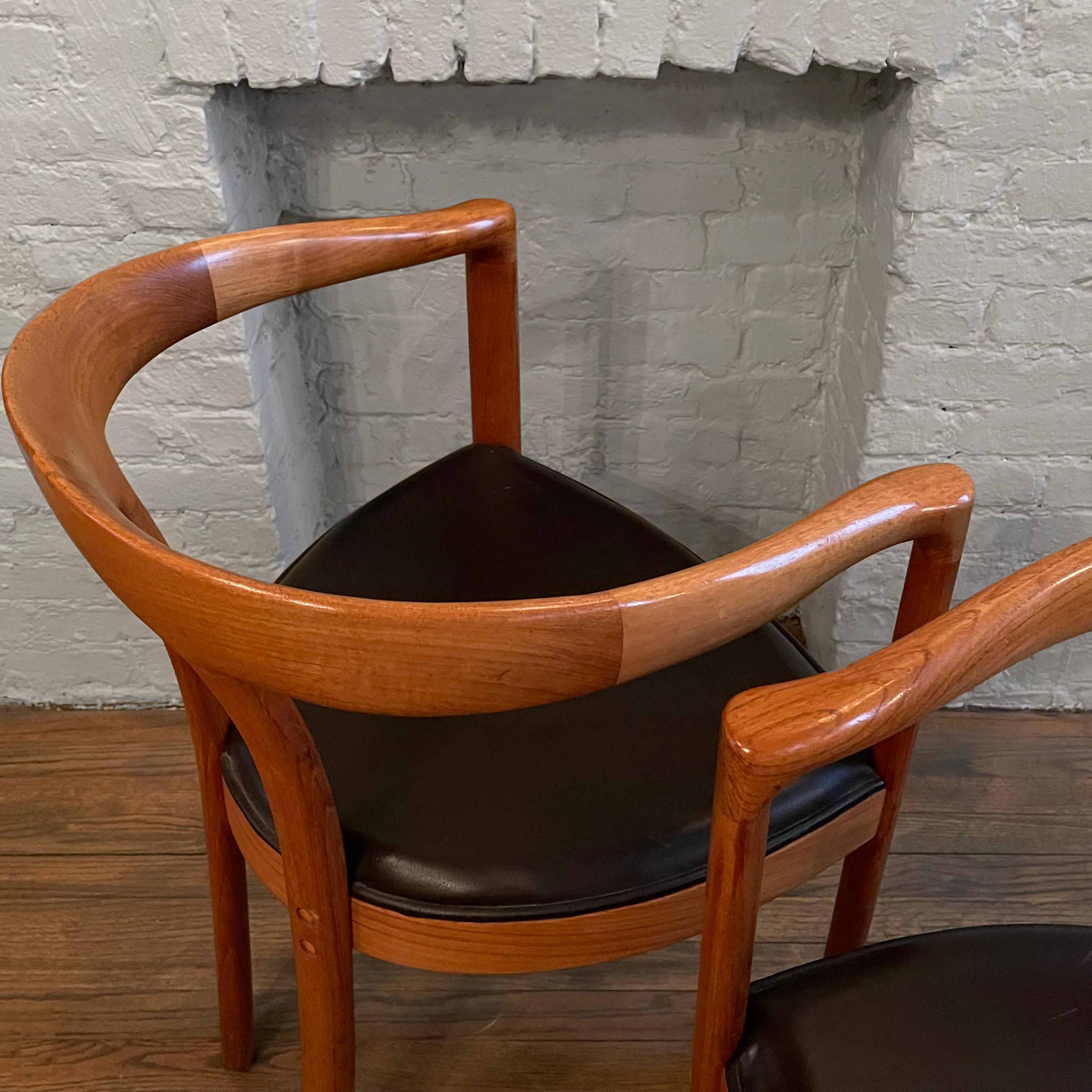 Pair of Danish Modern Teak Barrel Chairs 5
