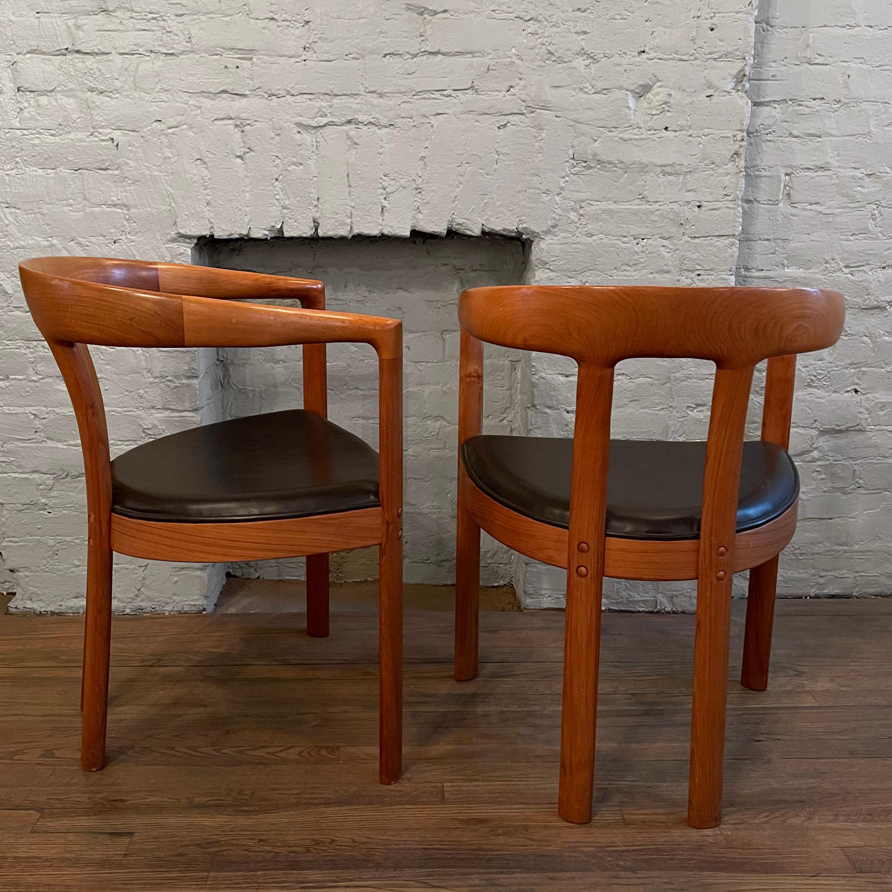 Pair of Danish Modern Teak Barrel Chairs 3