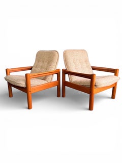 Coppia di sedie da salotto moderne danesi in teak di Dominio Møbler
