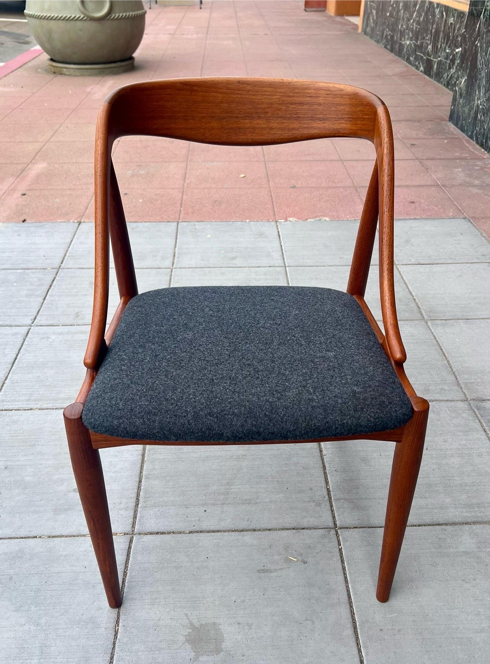 Wool Pair of Danish Modern teak Model 16 Chairs by Johannes Andersen for Uldum Mobler