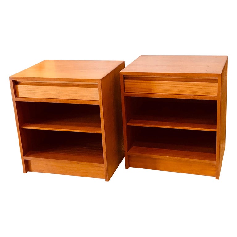 Pair of Danish Modern teak Nightstands with Shelf at 1stDibs